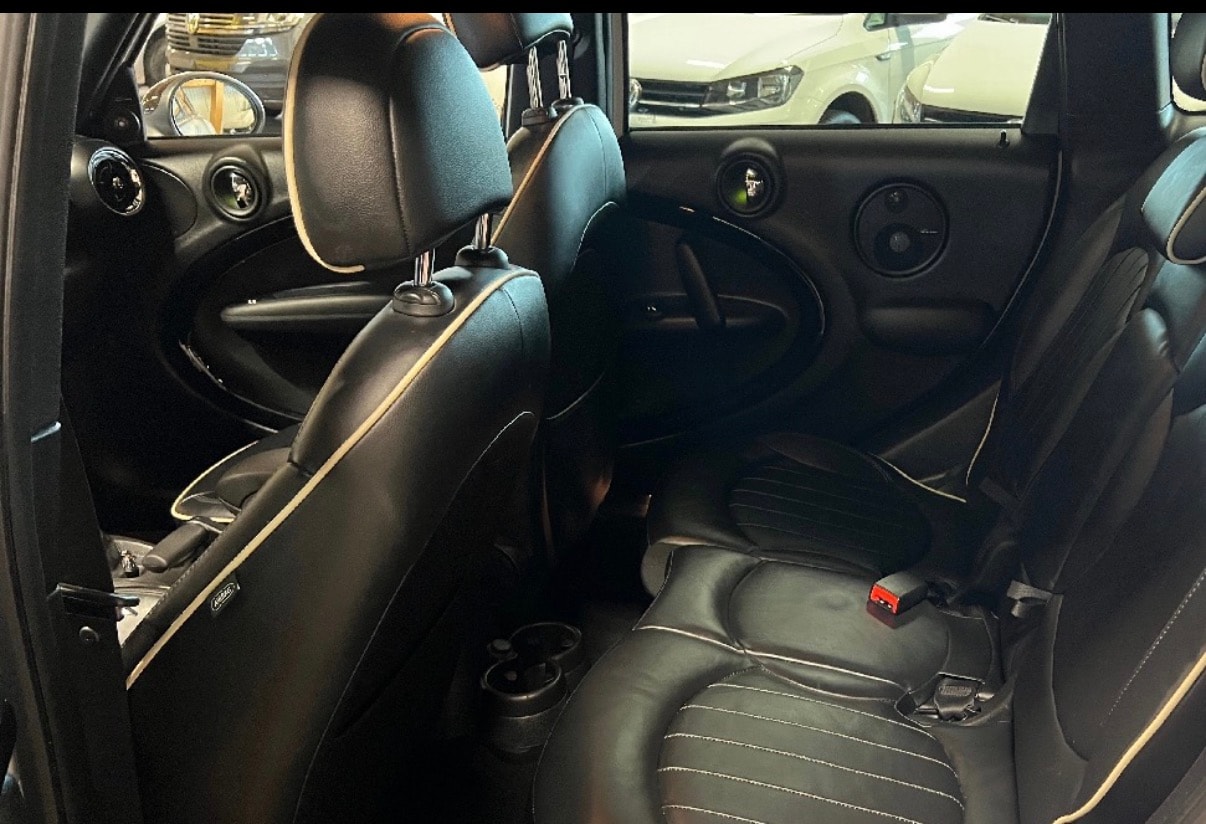 MINI JohnCooperWorks - S ALL4 / Navi/Leder/Panoramadach/8 fach bereift/Harman Kardon/frisch MFK-image-5