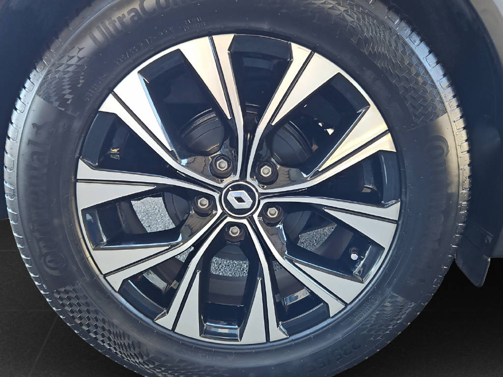 RENAULT Captur 1.3 TCe 140 techno EDC-image-10