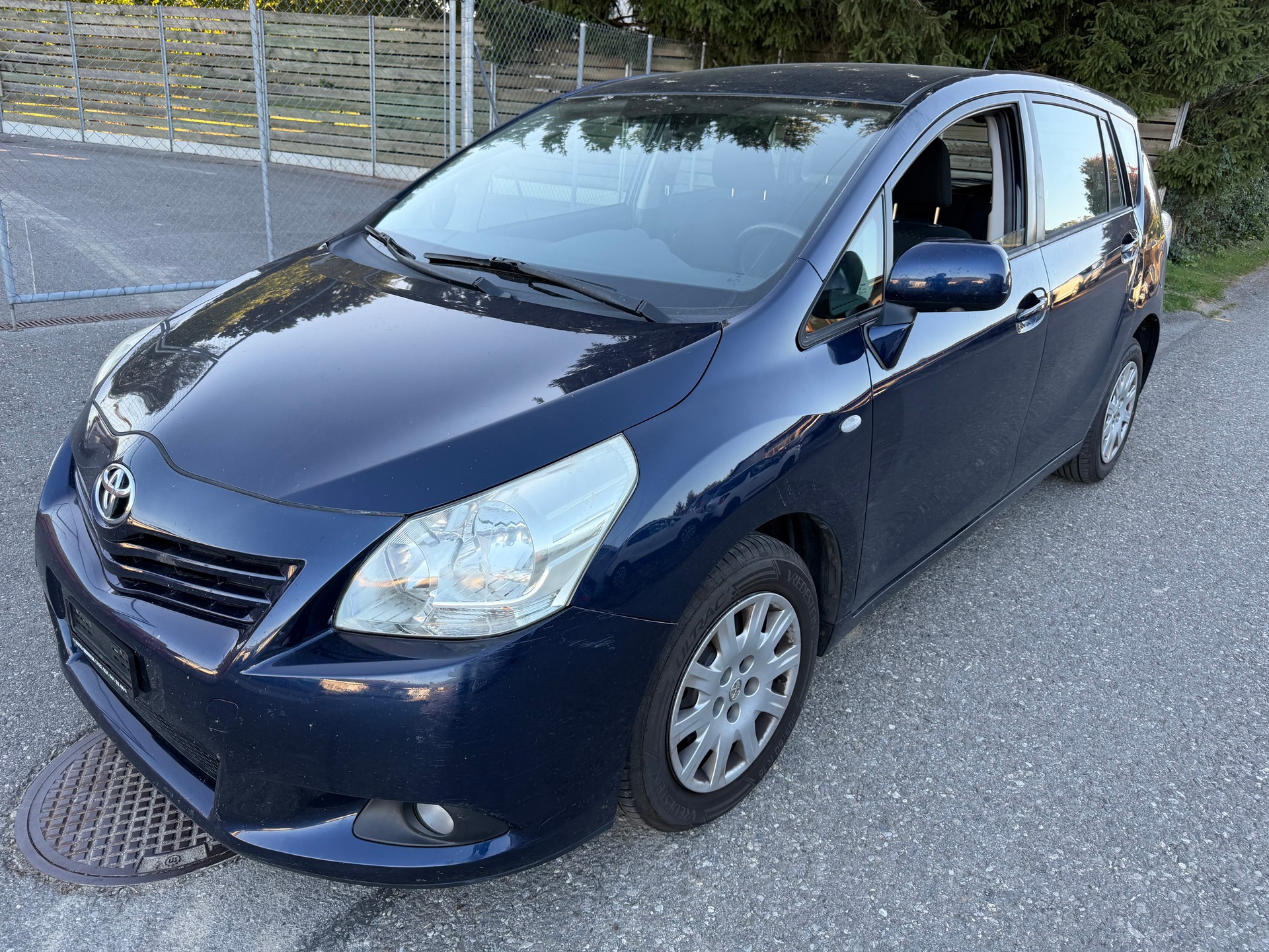 TOYOTA Verso 1.8 Linea Terra-image-0