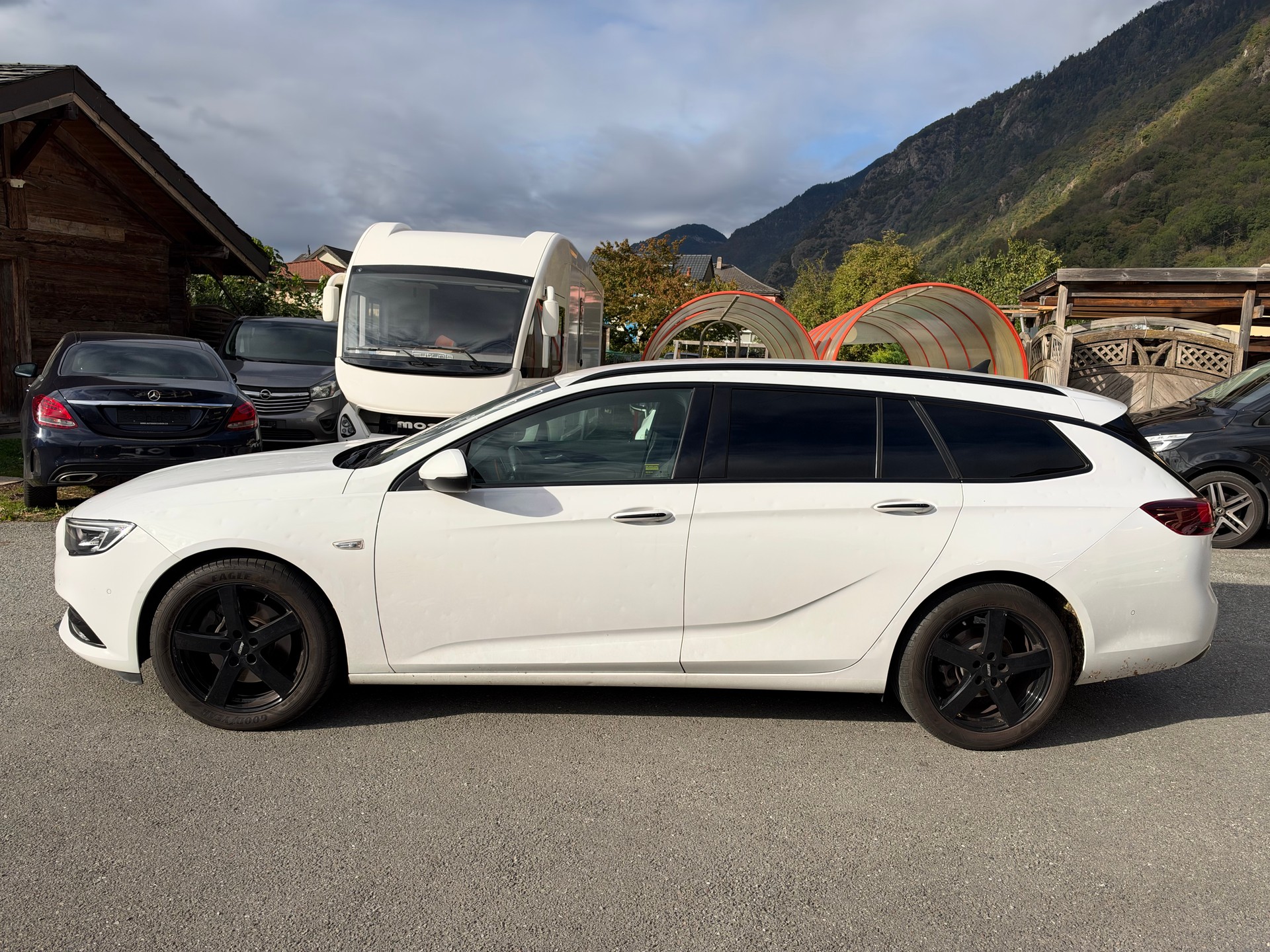 OPEL Insignia 1.6 T Sports Tourer Excellence Automatic-image-0