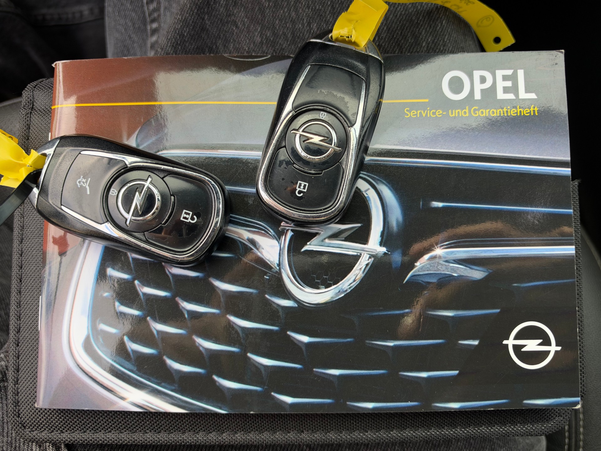 OPEL Insignia 1.6 T Sports Tourer Excellence Automatic-image-15