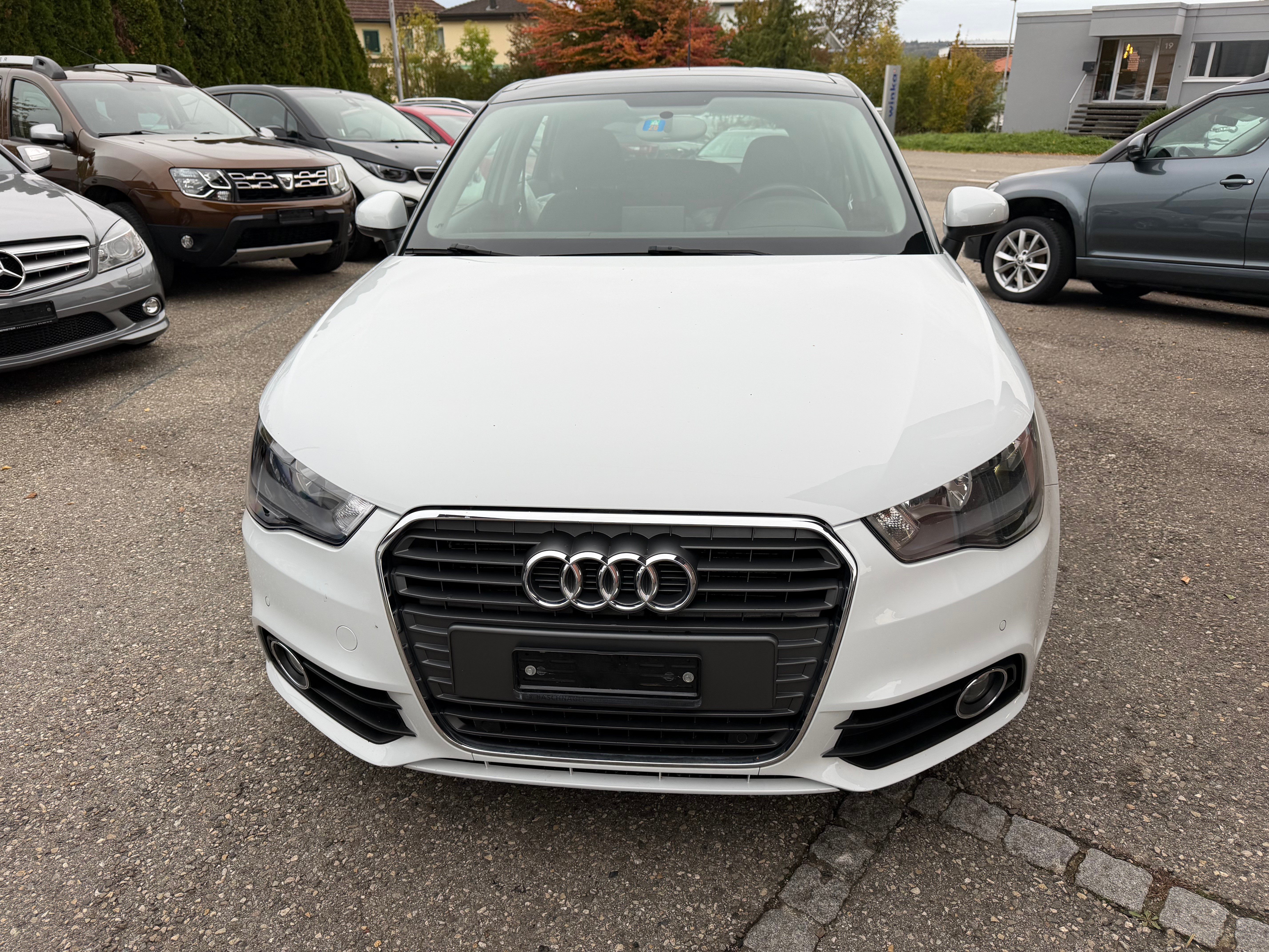 Car photo