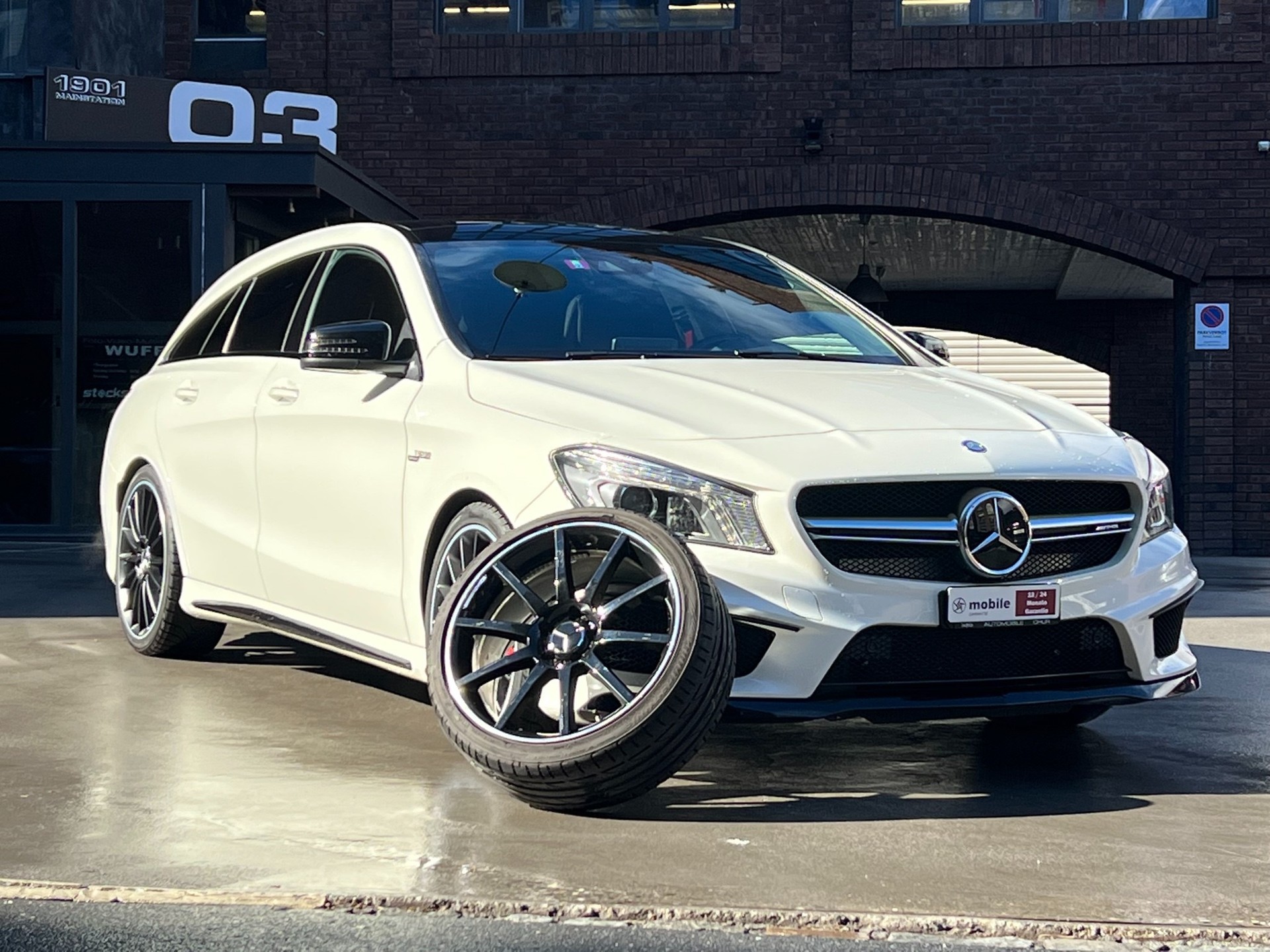 MERCEDES-BENZ CLA Shooting Brake 45 AMG 4Matic Speedshift