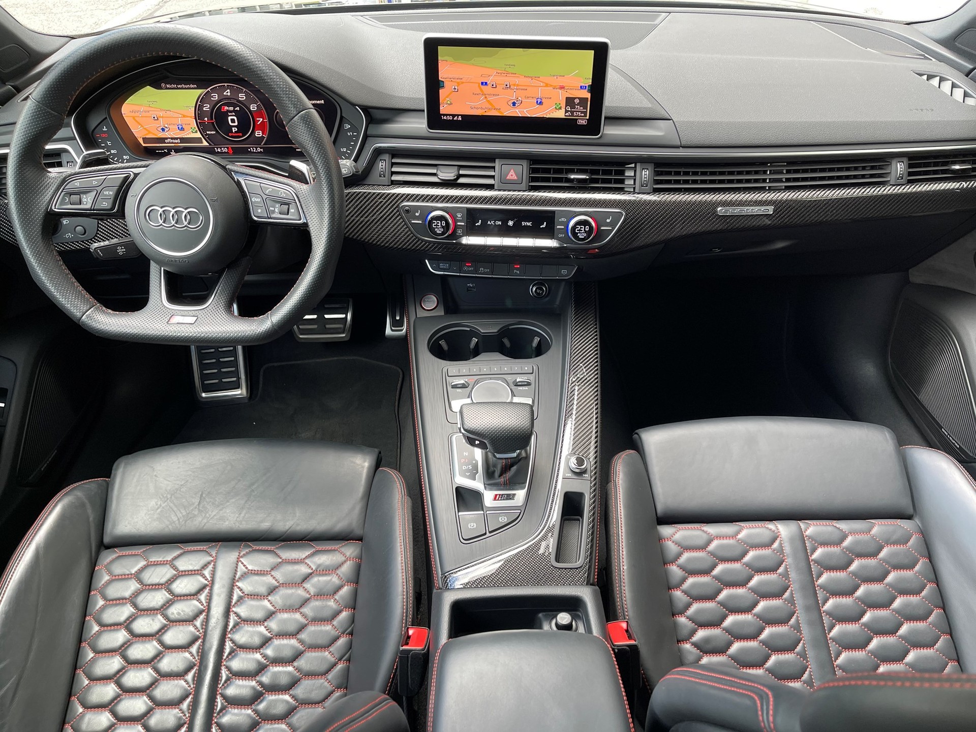 AUDI RS4 Avant 2.9 TFSI quattro tiptronic-image-10
