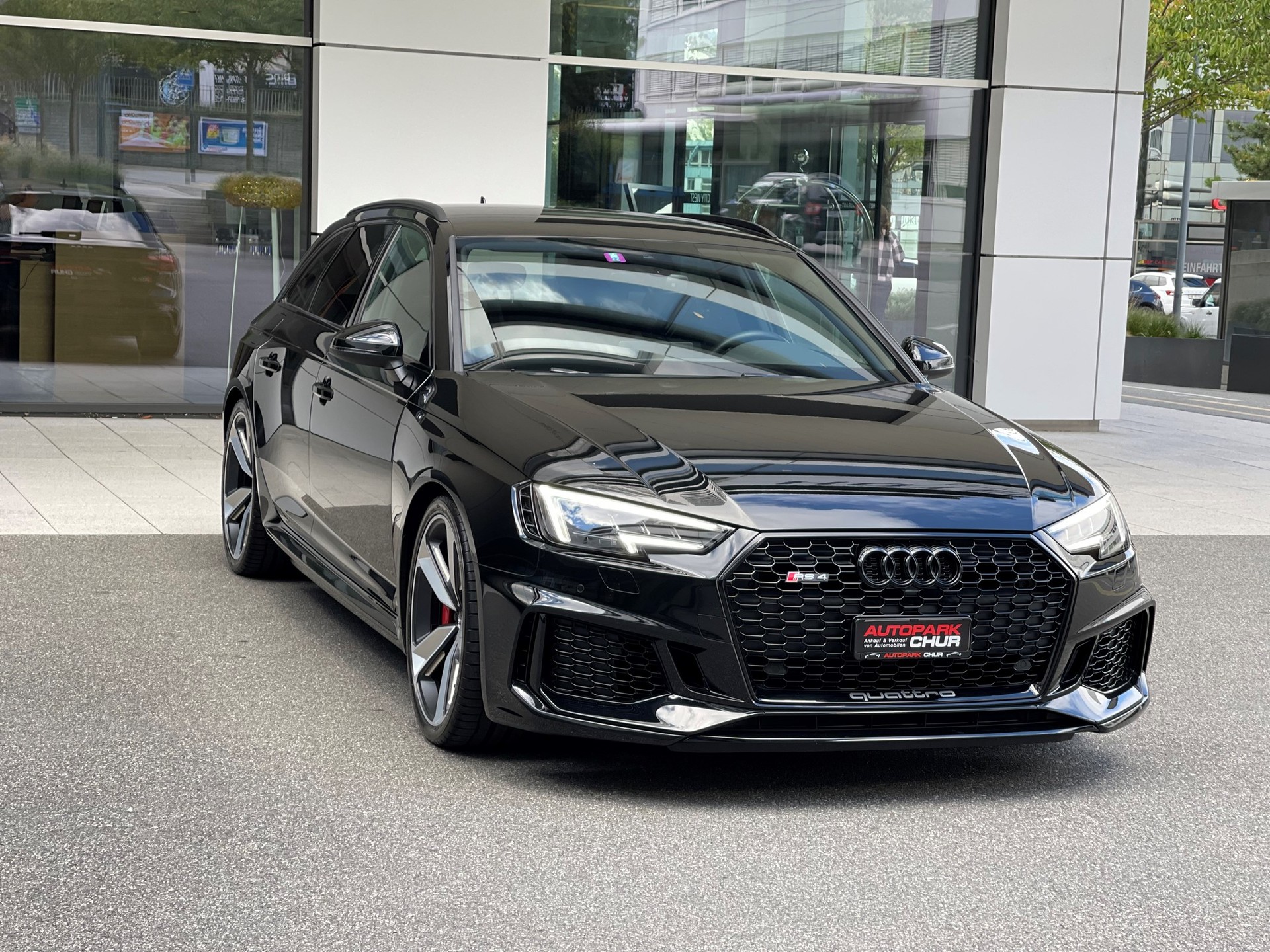 AUDI RS4 Avant 2.9 TFSI quattro tiptronic-image-5