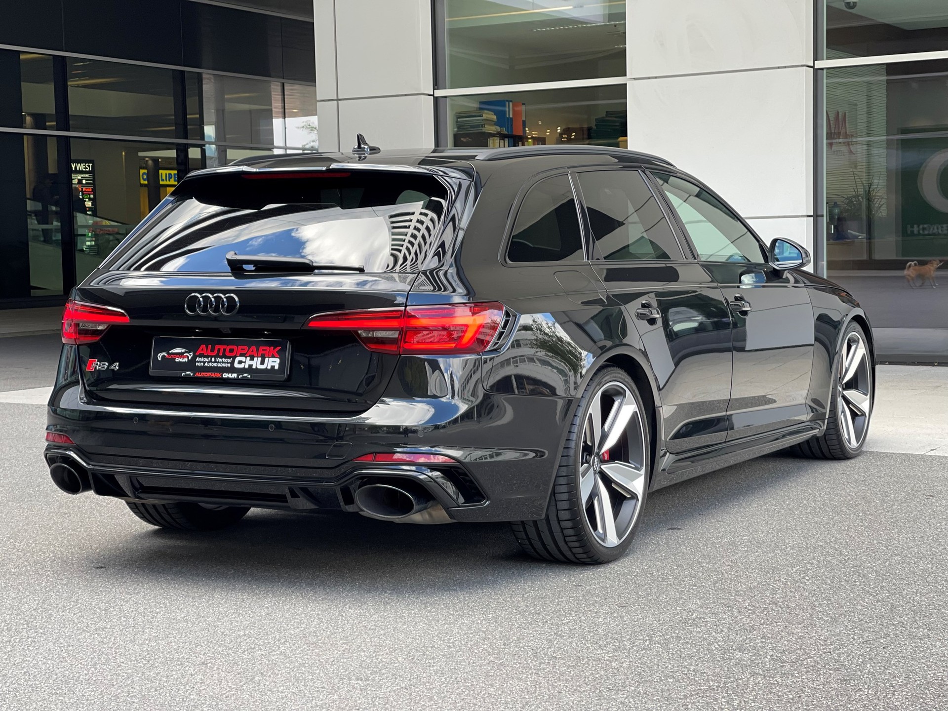 AUDI RS4 Avant 2.9 TFSI quattro tiptronic-image-4