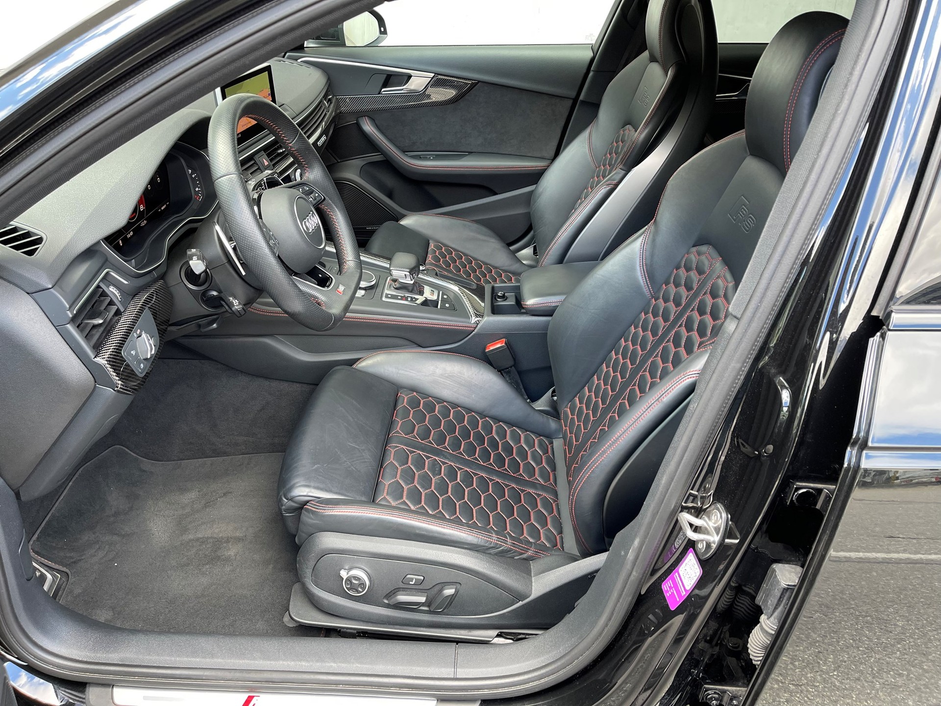 AUDI RS4 Avant 2.9 TFSI quattro tiptronic-image-8