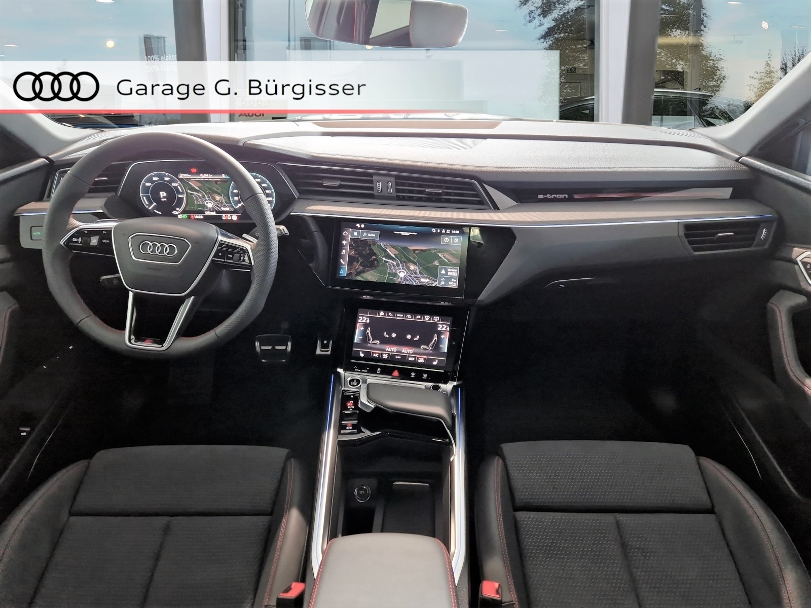 AUDI Q8 50 e-tron Black Edition quattro Mythosschwarz Metallic-image-6