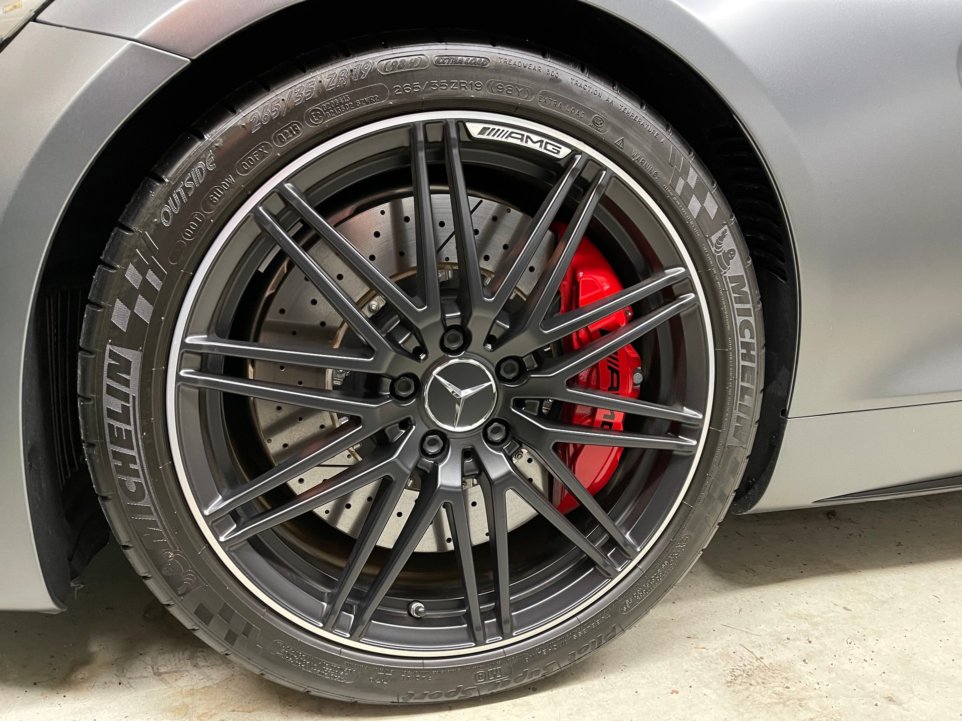 MERCEDES-BENZ AMG GT C Speedshift DCT-image-15