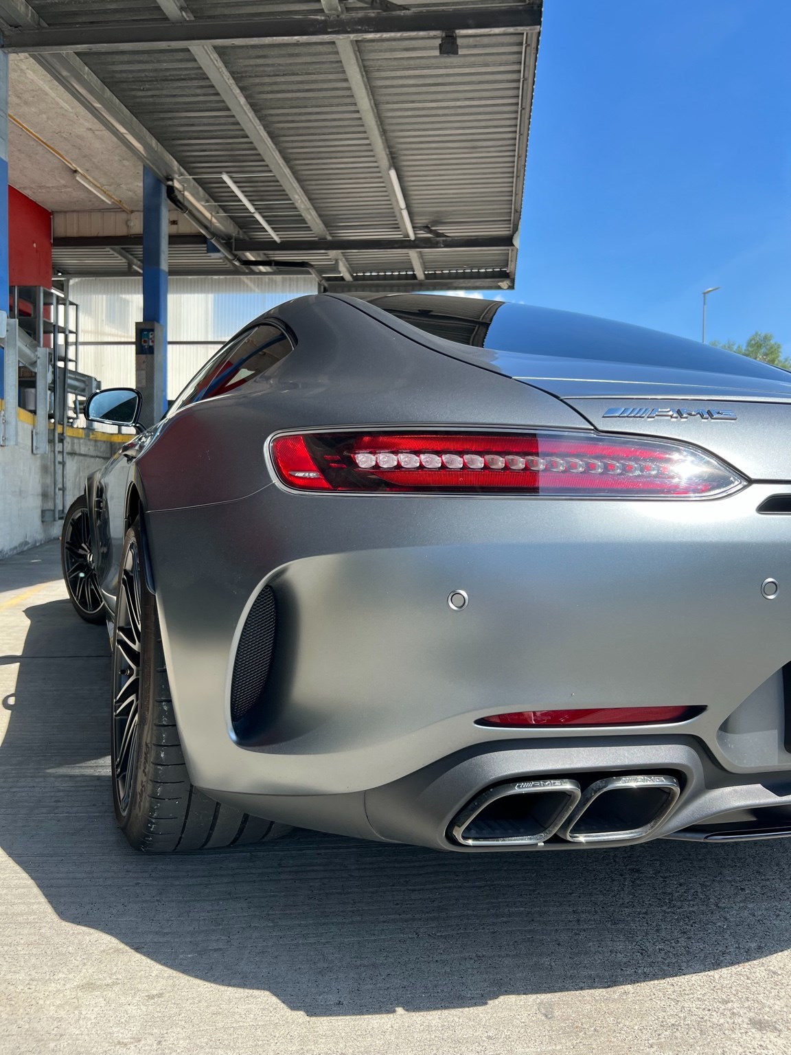 MERCEDES-BENZ AMG GT C Speedshift DCT-image-12