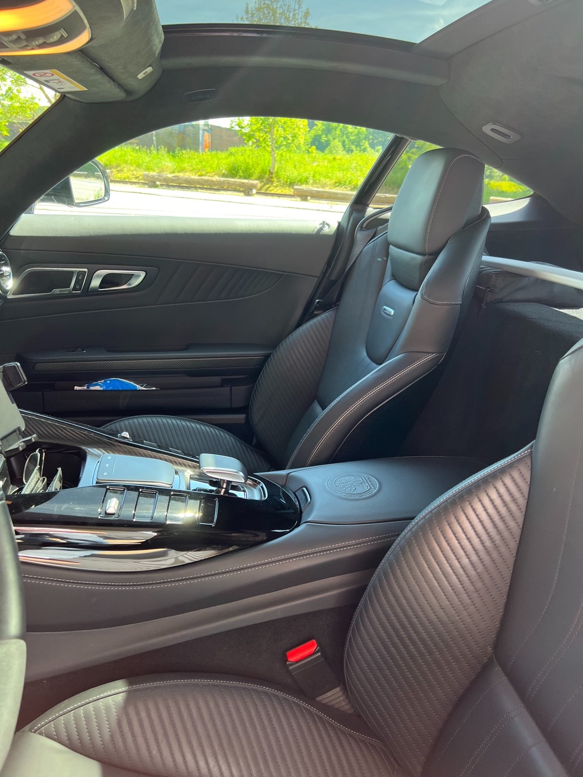 MERCEDES-BENZ AMG GT C Speedshift DCT-image-18