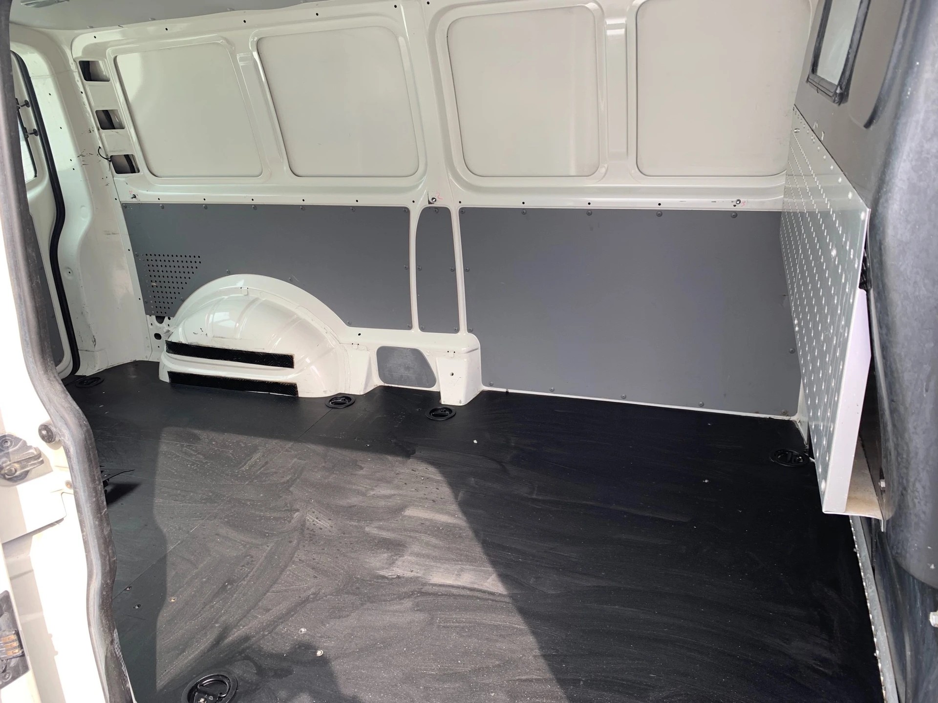 VW T5 2.5 TDI PD 4MOTION 2 PLATZ-image-3