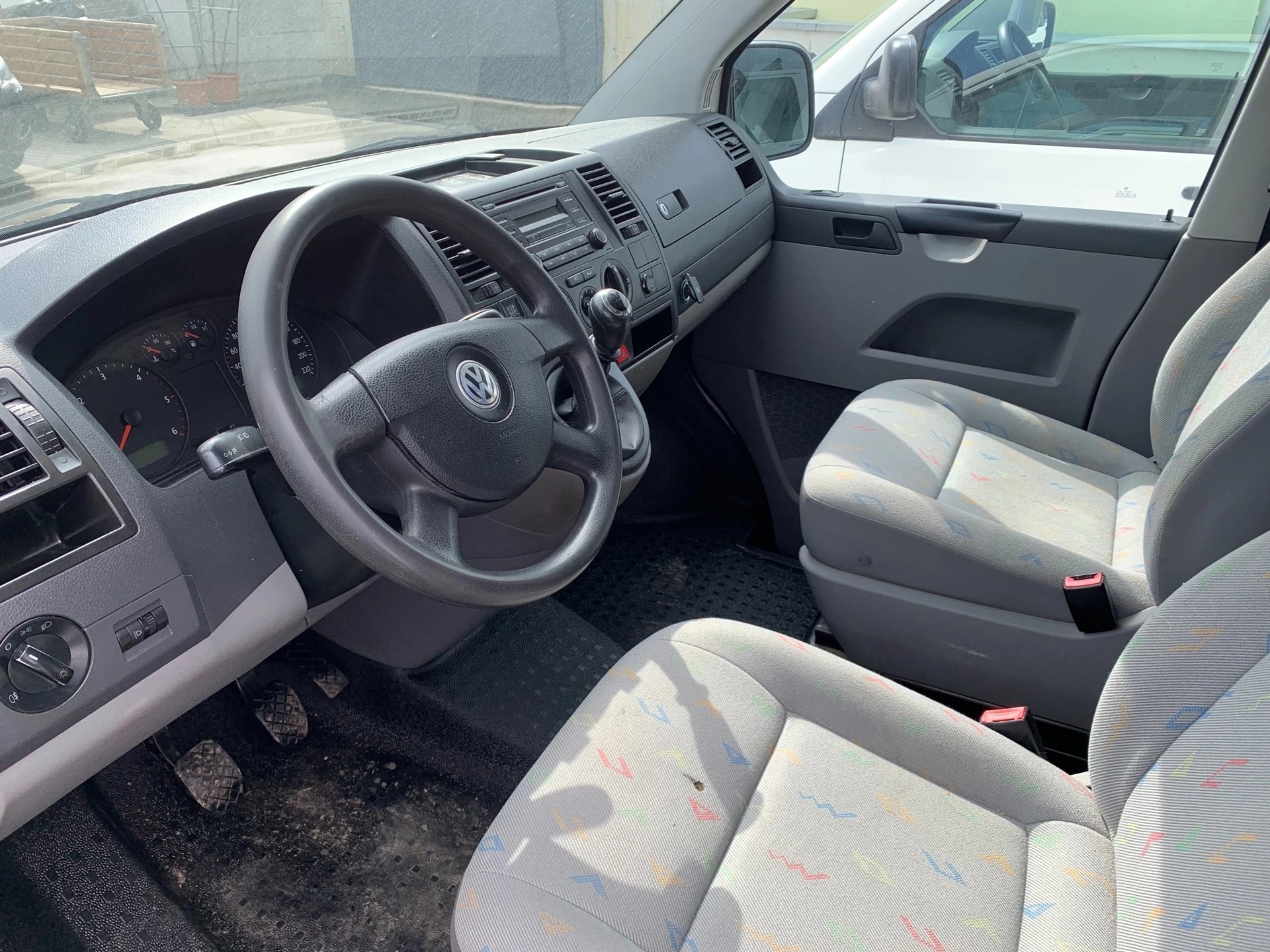 VW T5 2.5 TDI PD 4MOTION 2 PLATZ-image-2