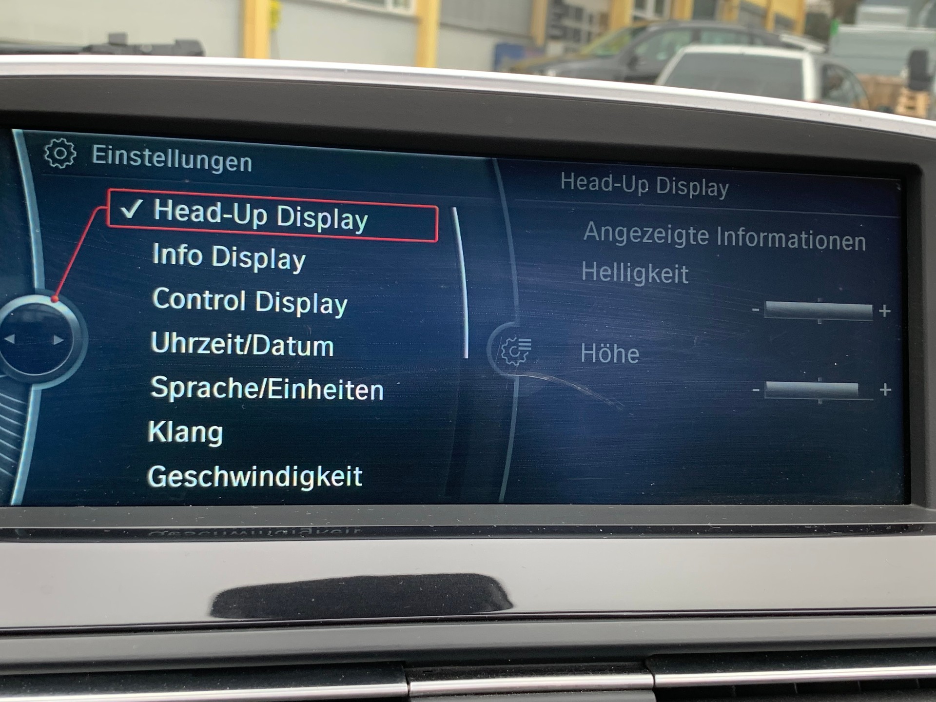 BMW 650i Cabrio-image-15