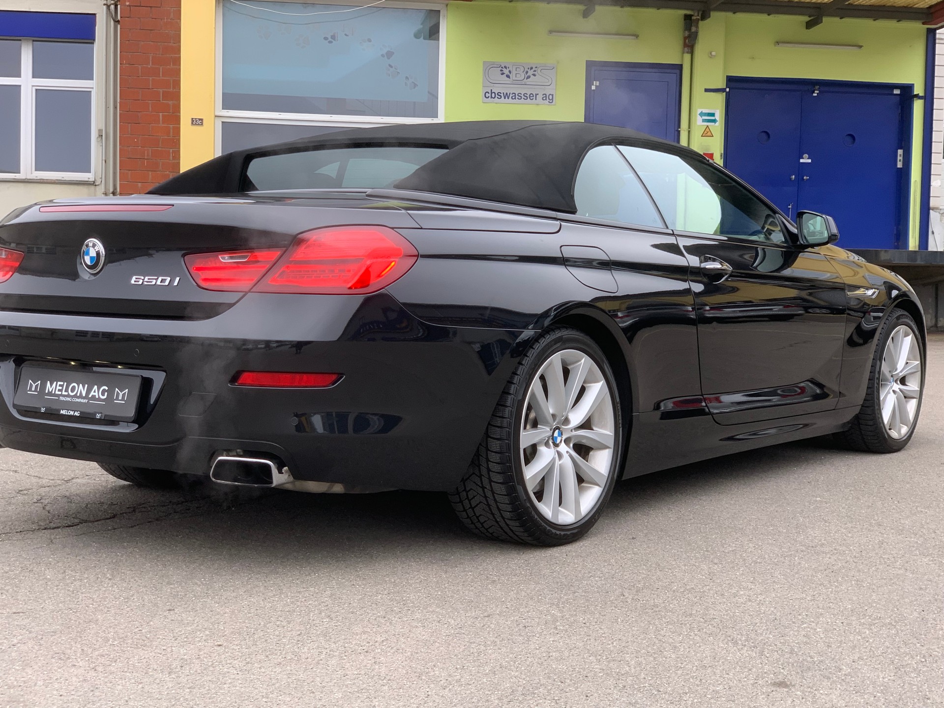 BMW 650i Cabrio-image-6