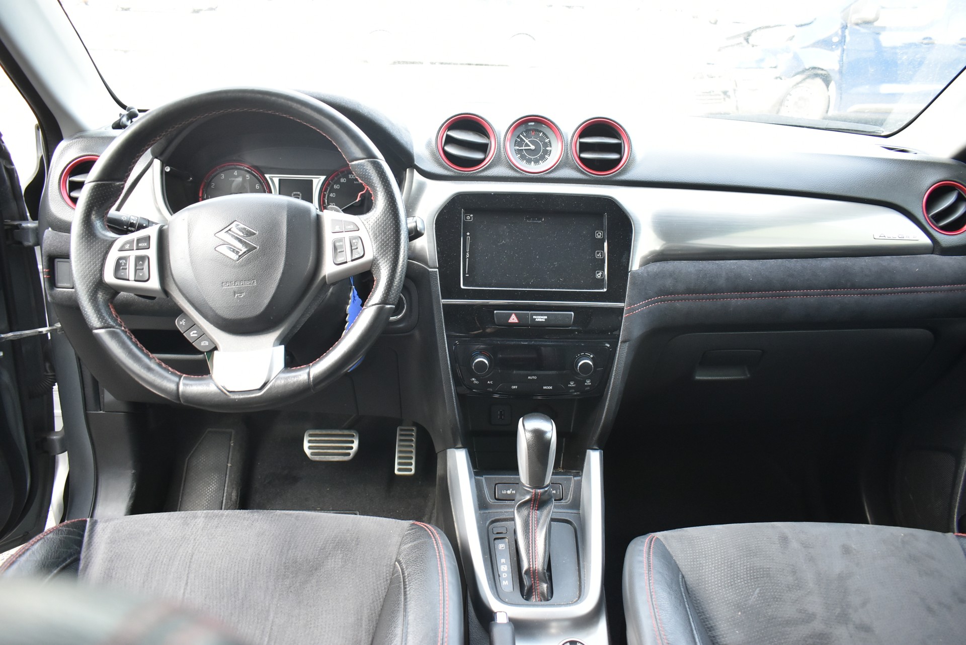SUZUKI Vitara 1.4 Boosterjet Sergio Cellano Top Automatic-image-8