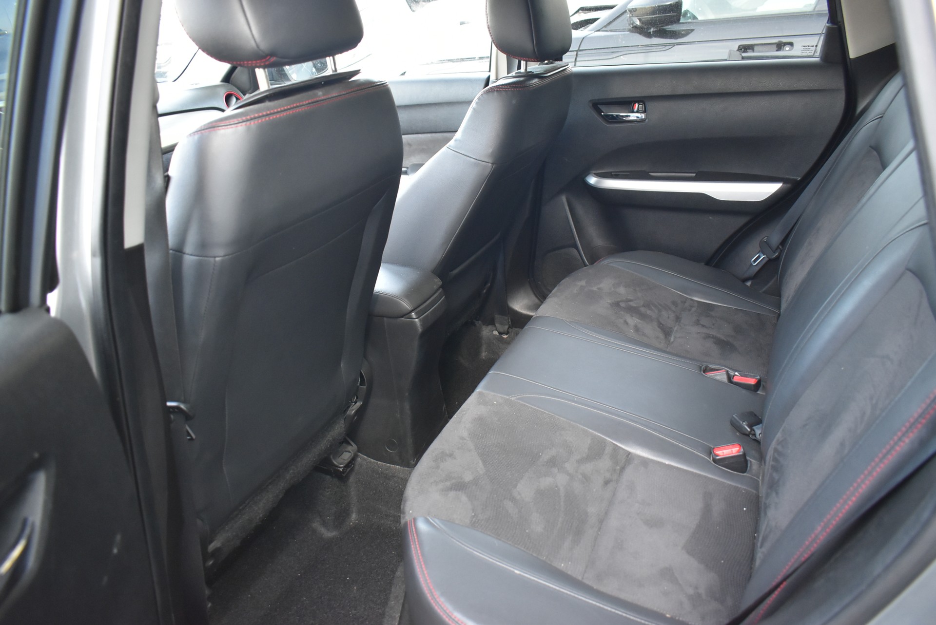 SUZUKI Vitara 1.4 Boosterjet Sergio Cellano Top Automatic-image-7
