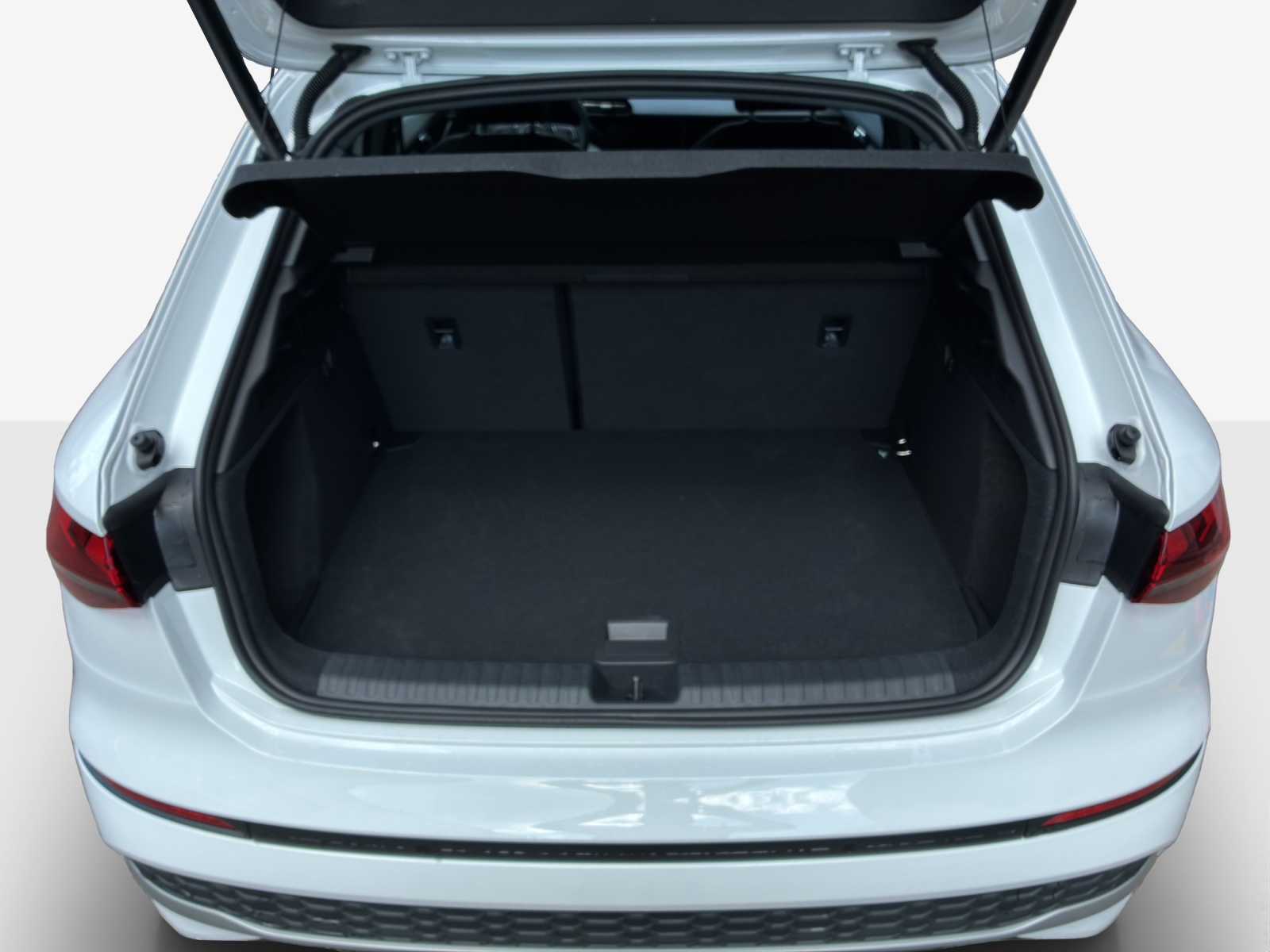 AUDI A3 Sportback 40 TFSI e Attraction S-tronic-image-12