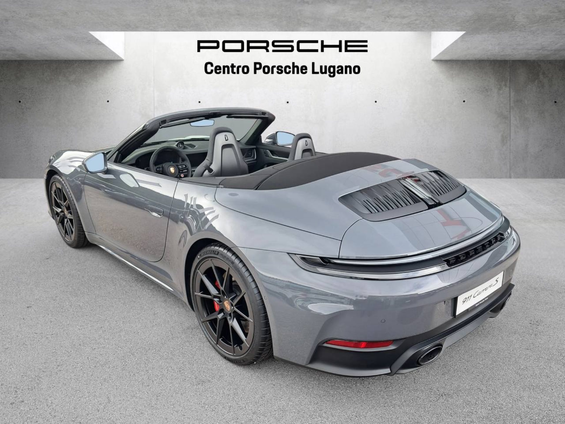PORSCHE 911 Carrera S Cabriolet-image-7