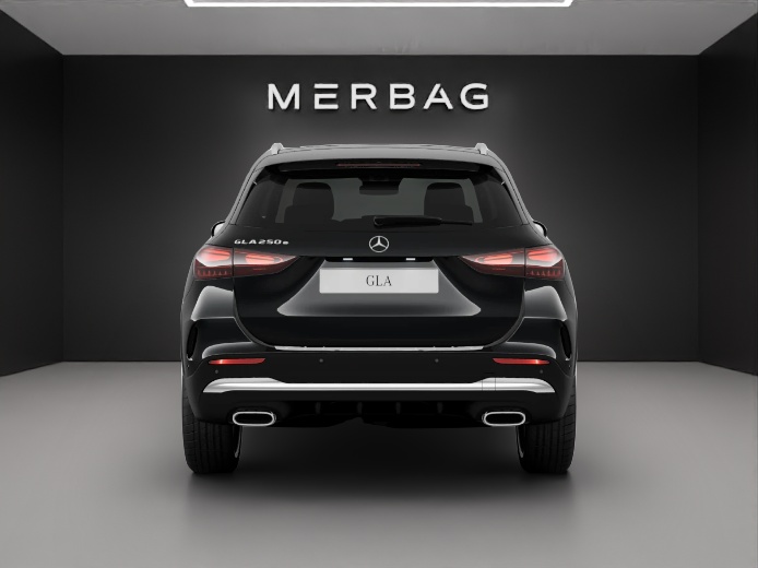 MERCEDES-BENZ GLA 250 e EQ Star 8G-DCT-image-3