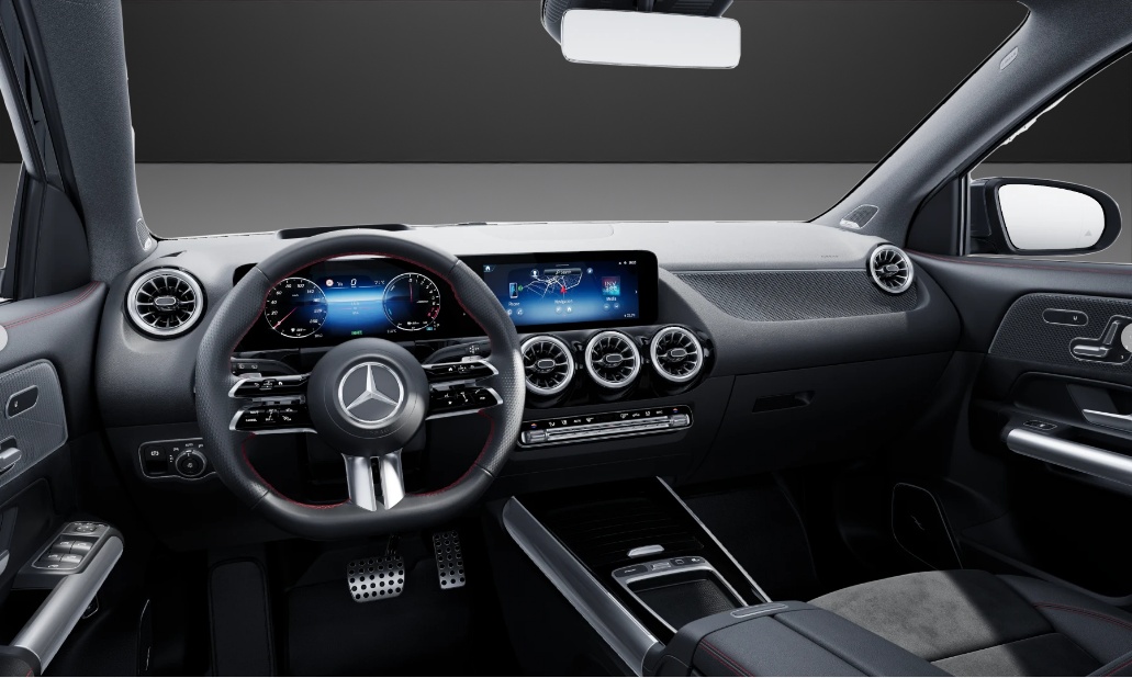 MERCEDES-BENZ GLA 250 e EQ Star 8G-DCT-image-5