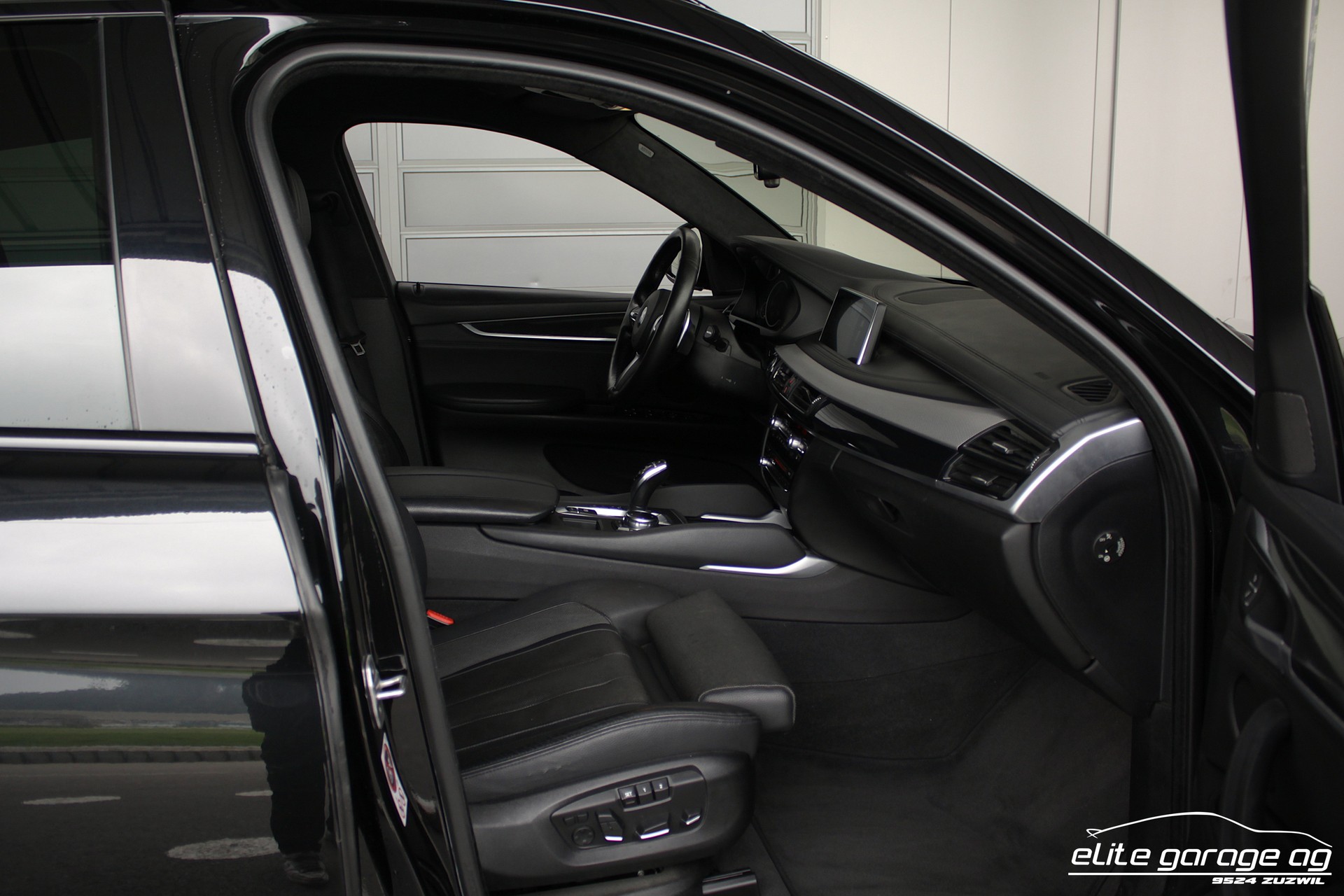 BMW X6 M50d Steptronic-image-15
