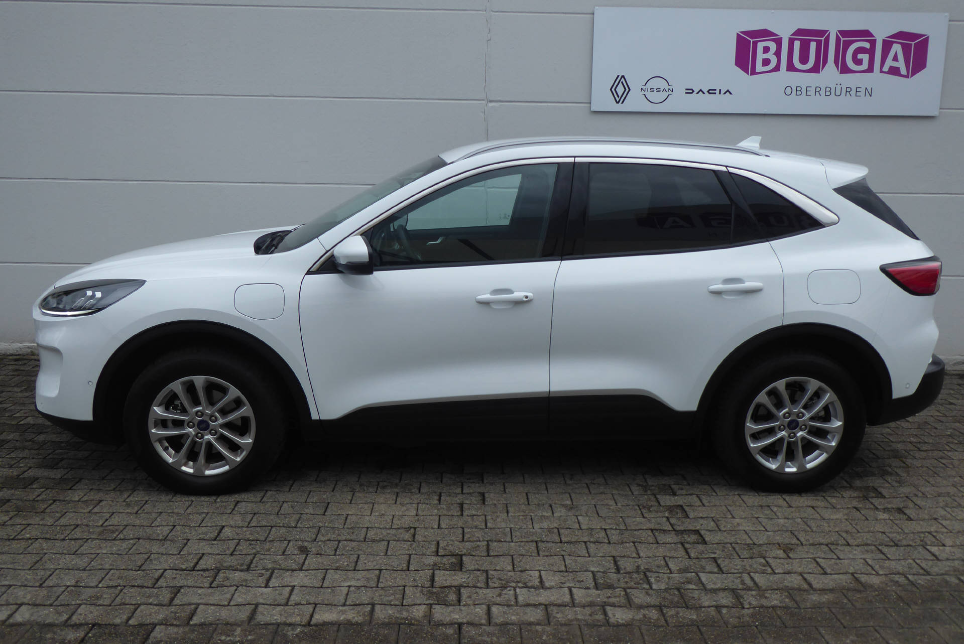 FORD Kuga 2.5 PHEV Titanium 2WD-image-1