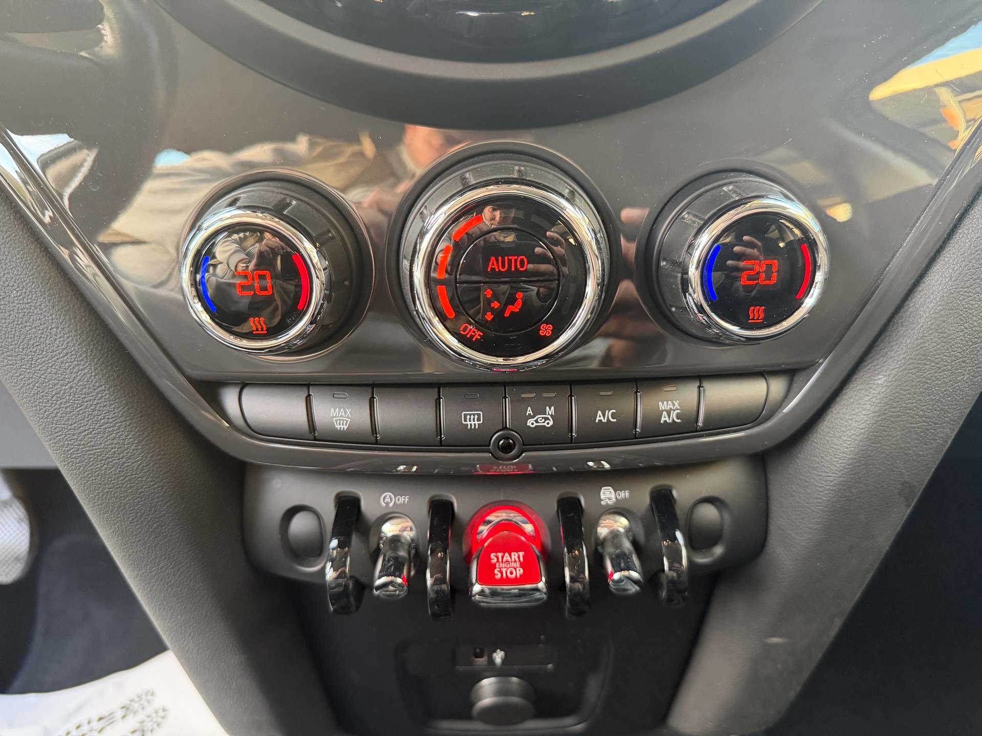 MINI Countryman Cooper D ALL4-image-13