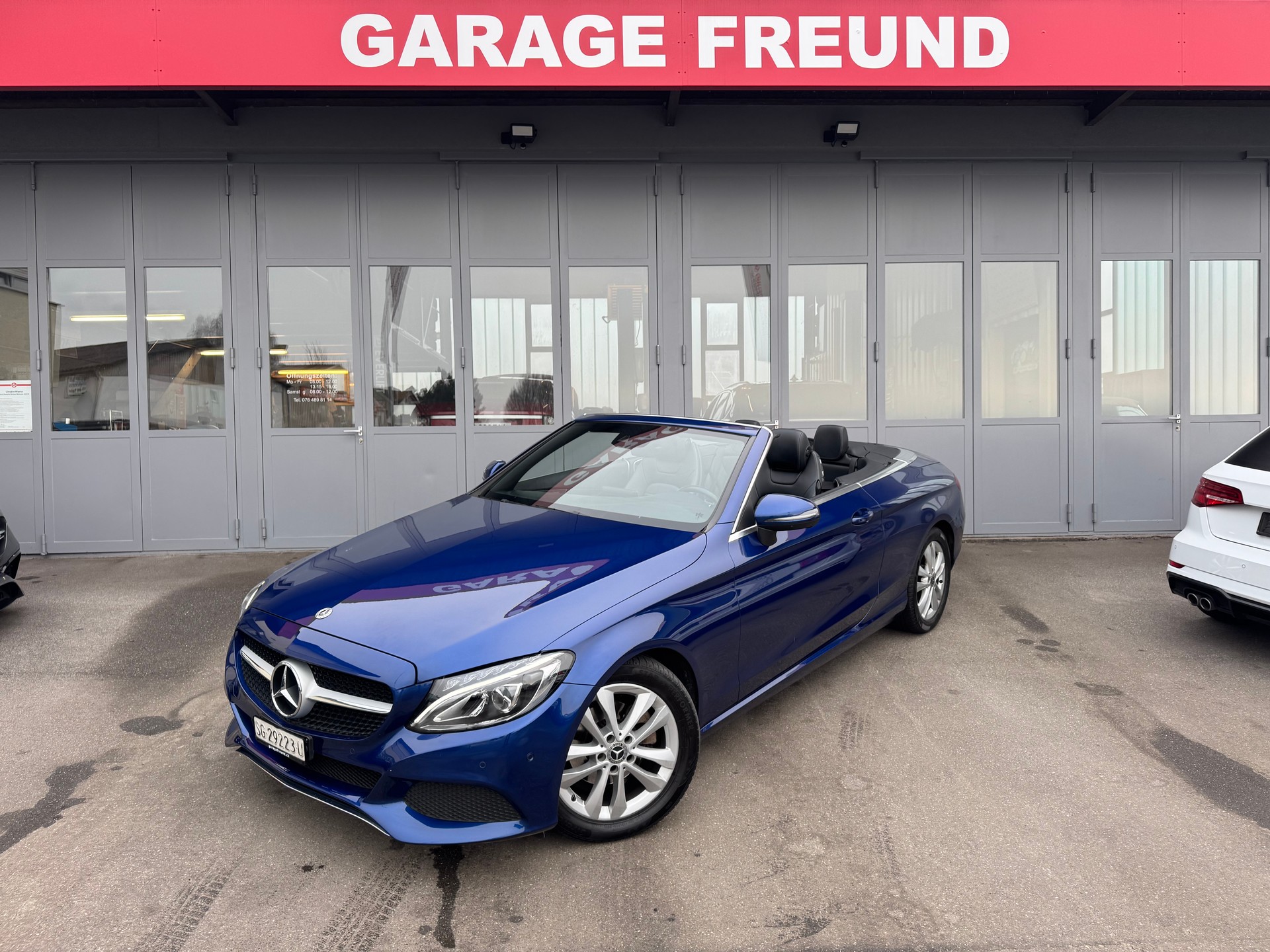 MERCEDES-BENZ C 180 Cabriolet 9G-Tronic-image-2