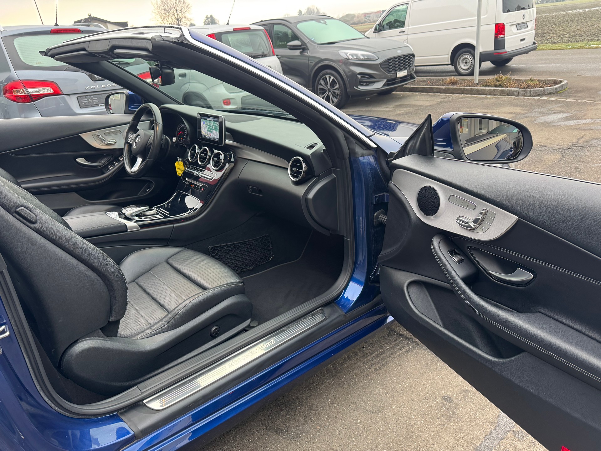 MERCEDES-BENZ C 180 Cabriolet 9G-Tronic-image-12