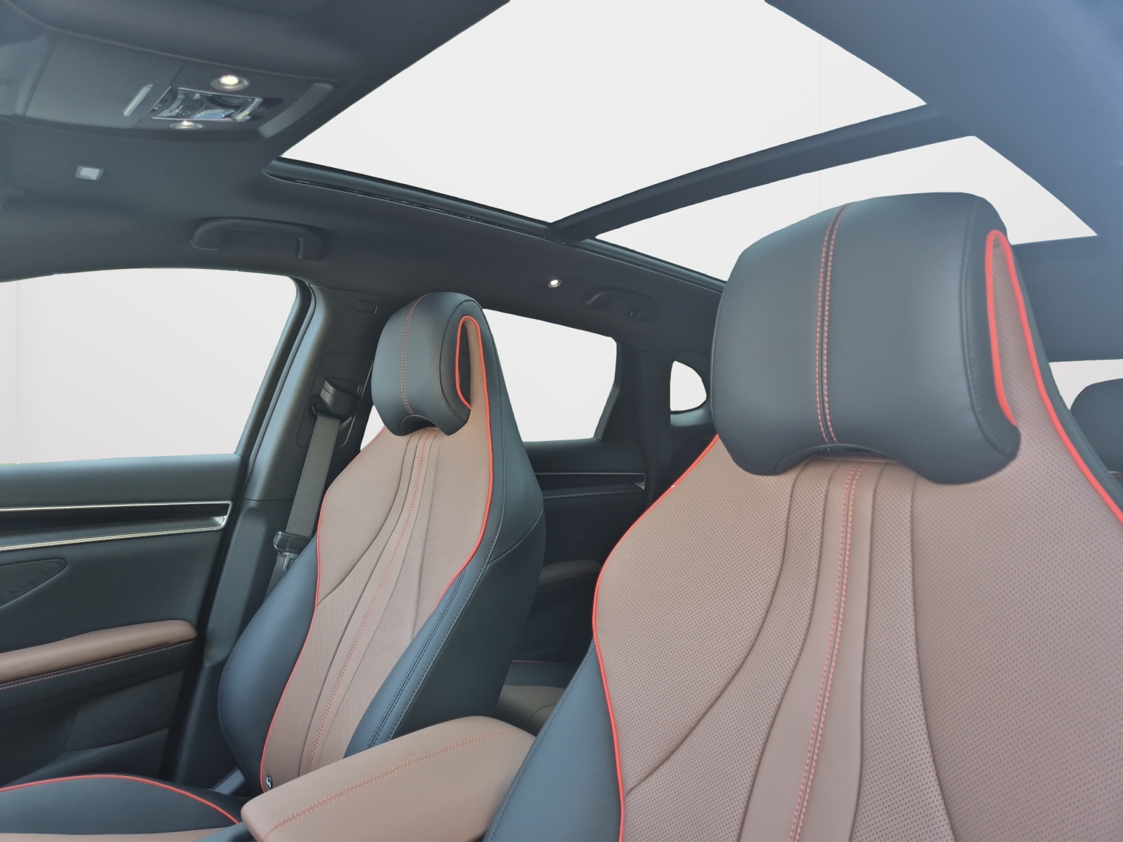 BYD Seal U DM-i Comfort-image-13