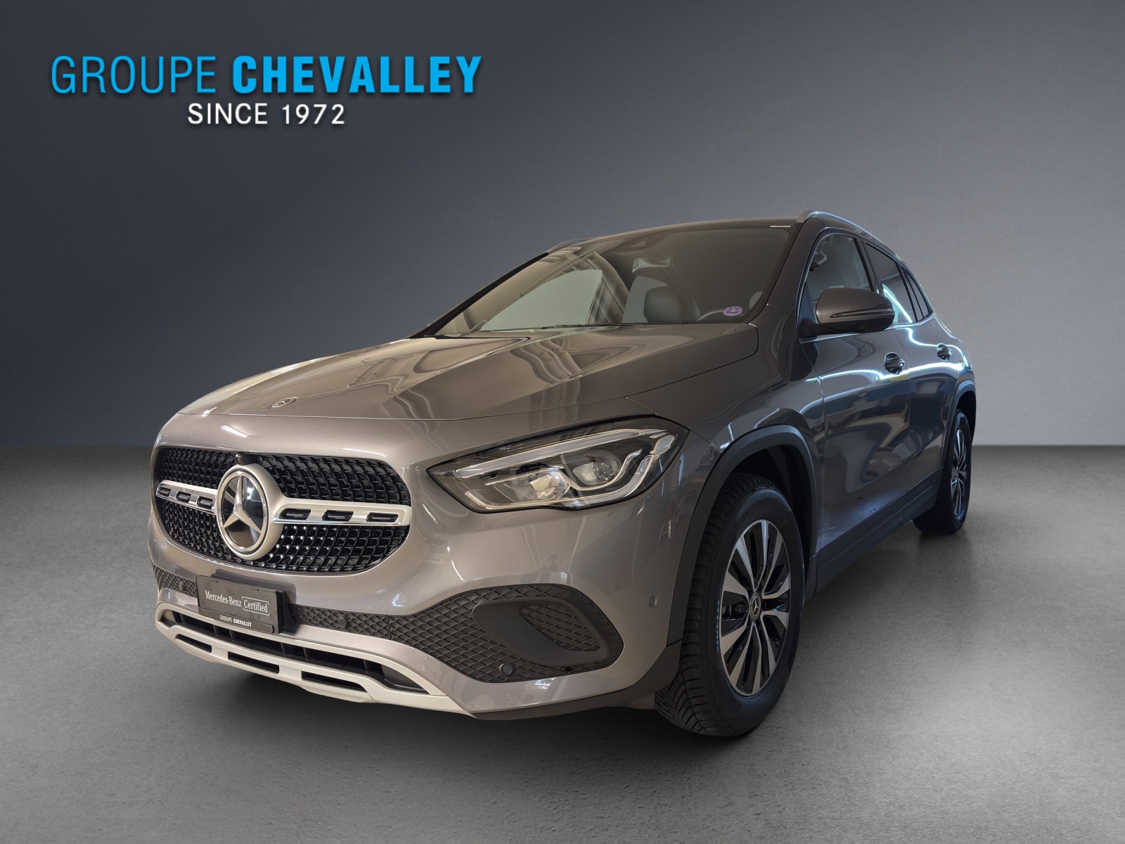 MERCEDES-BENZ GLA 200 4M Style 8G-D-image-0