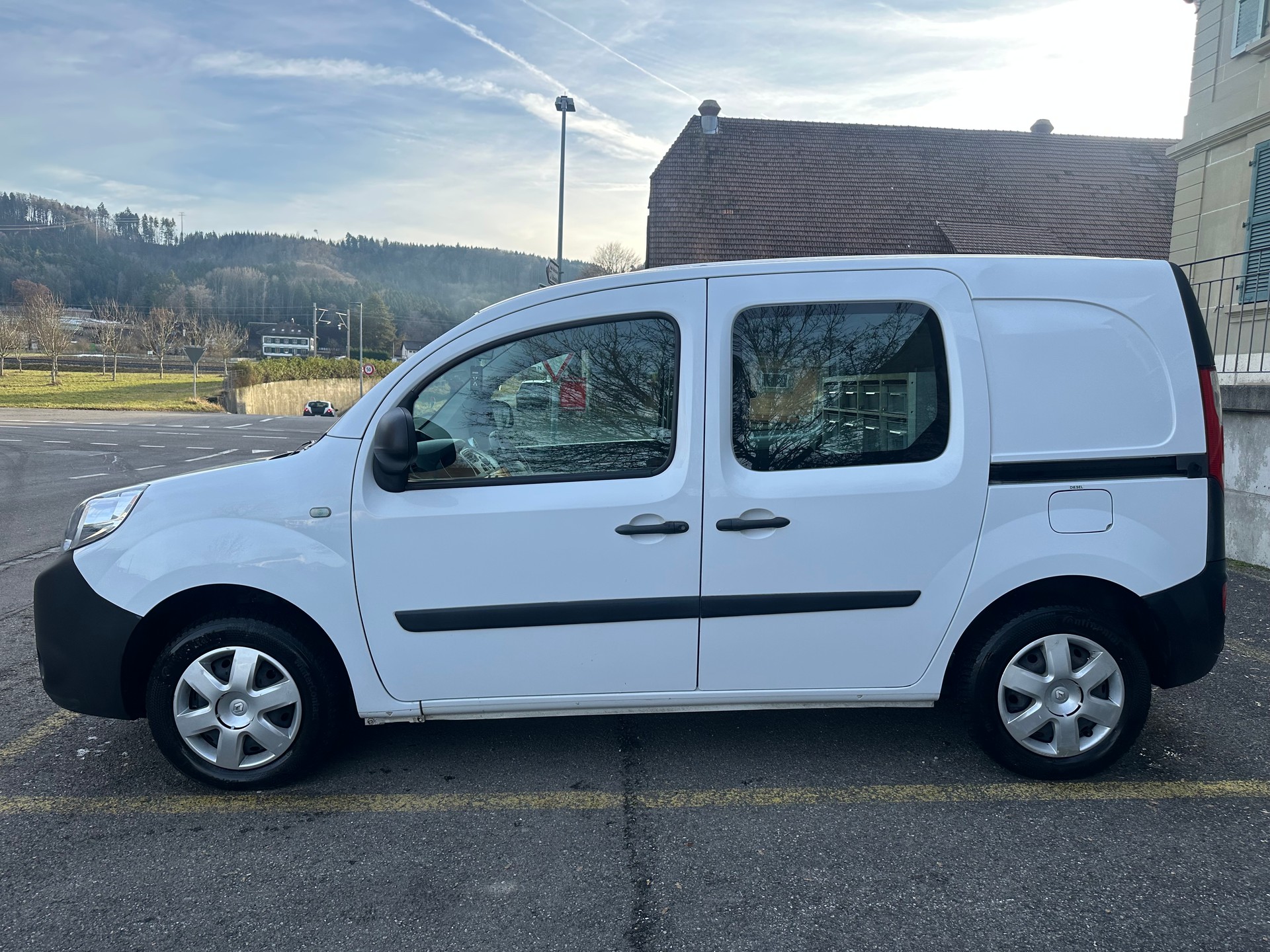 RENAULT KANGOO EXPR.-image-2