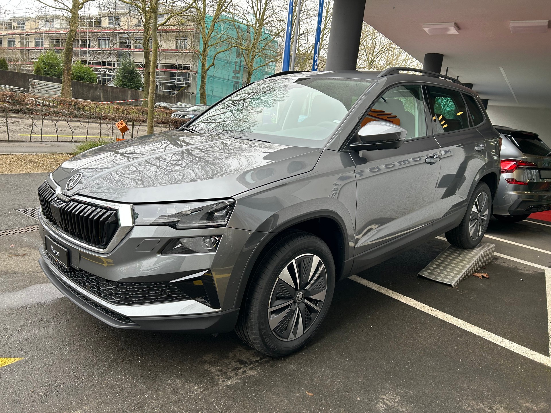 SKODA Karoq 1.5 TSI Dynamic DSG-image-12