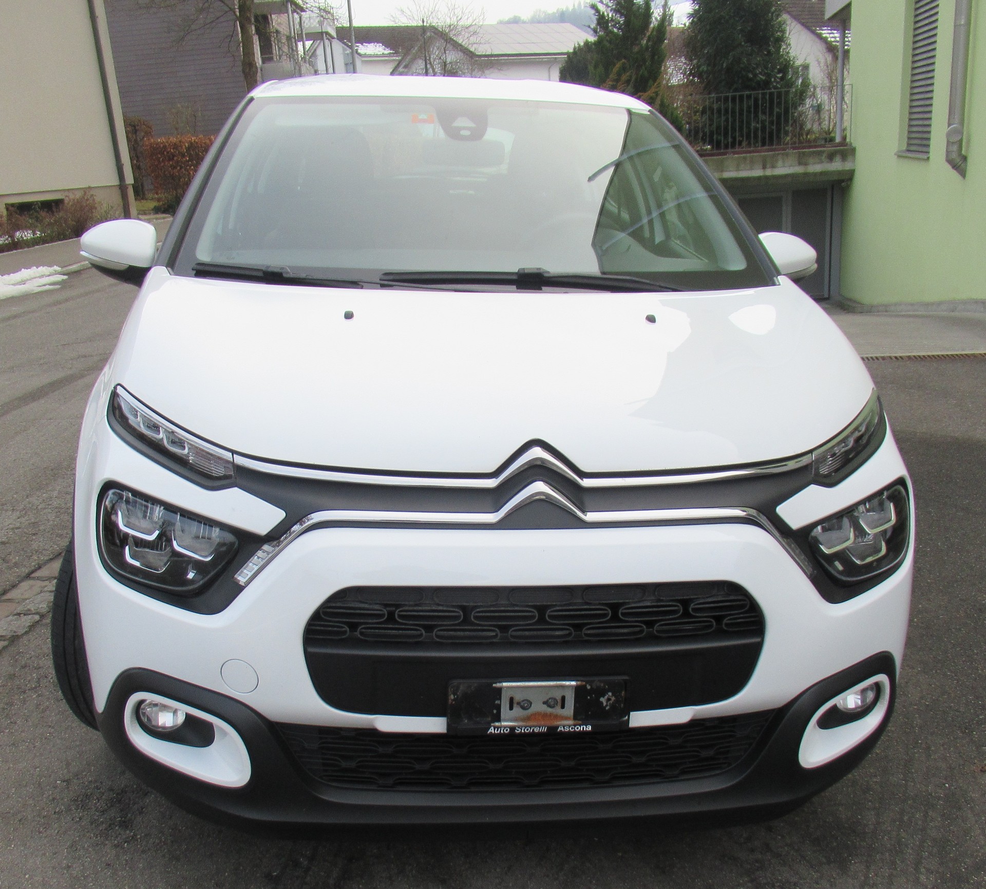 CITROEN C3 1.2i PureTech Swiss Edition-image-1