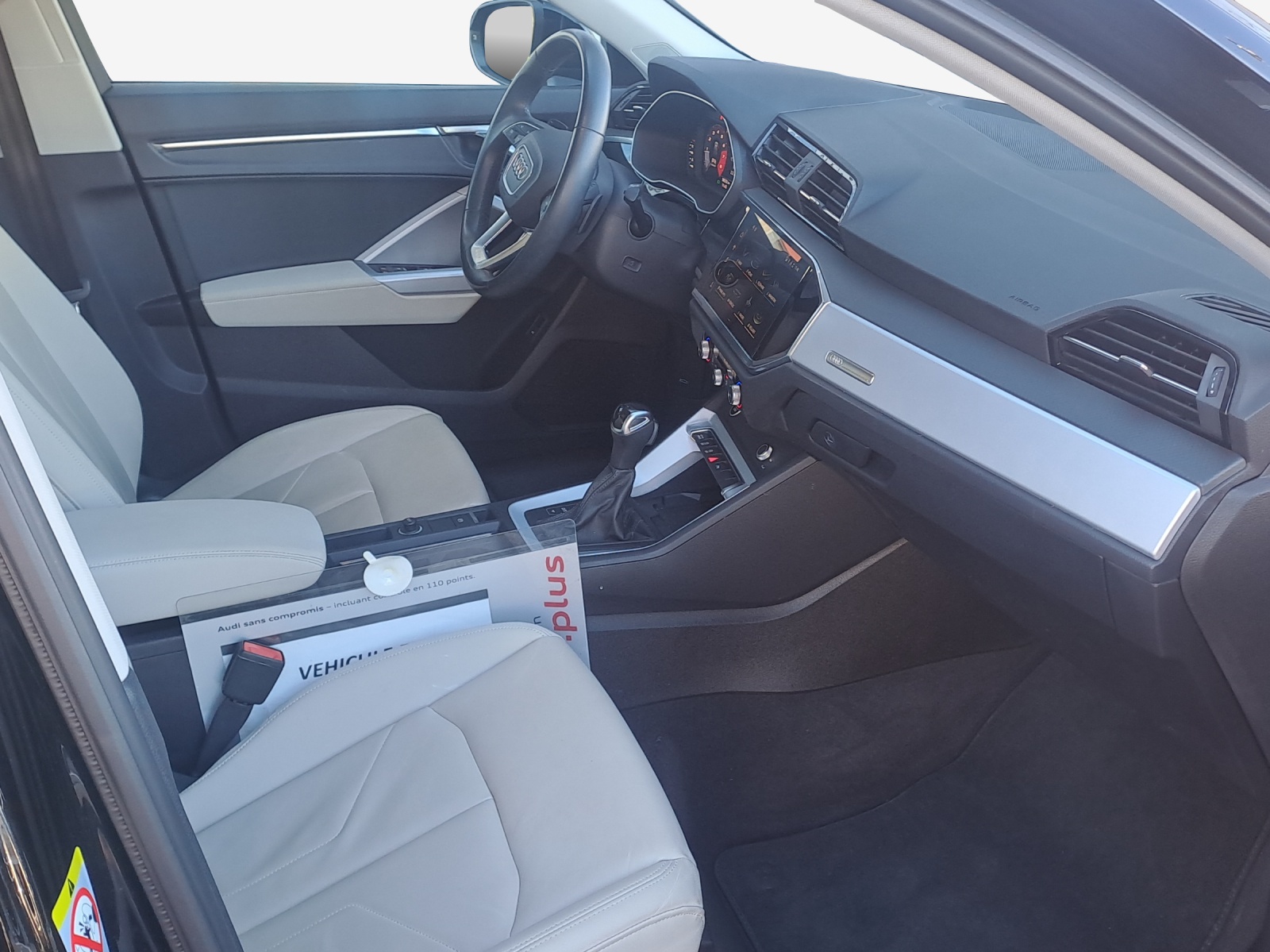 AUDI Q3 Sportback 35 TFSI S line S-tronic-image-13