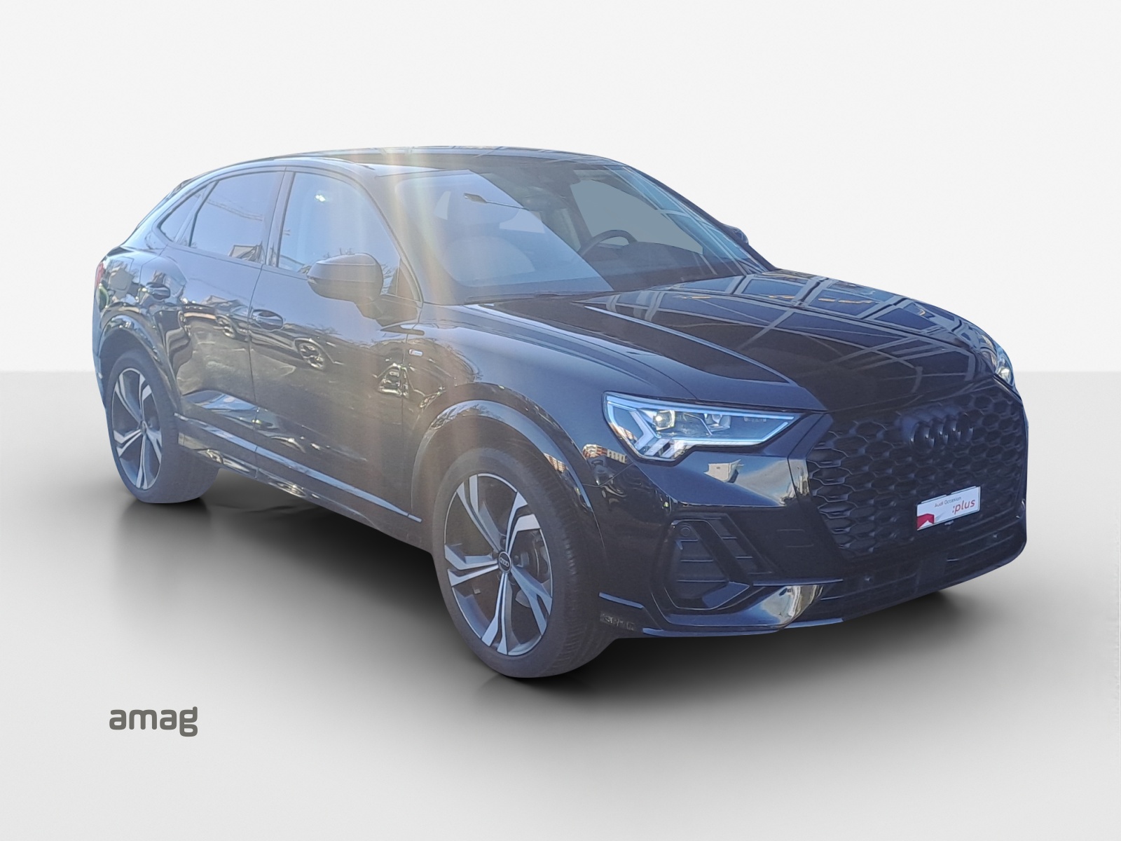 AUDI Q3 Sportback 35 TFSI S line S-tronic-image-5