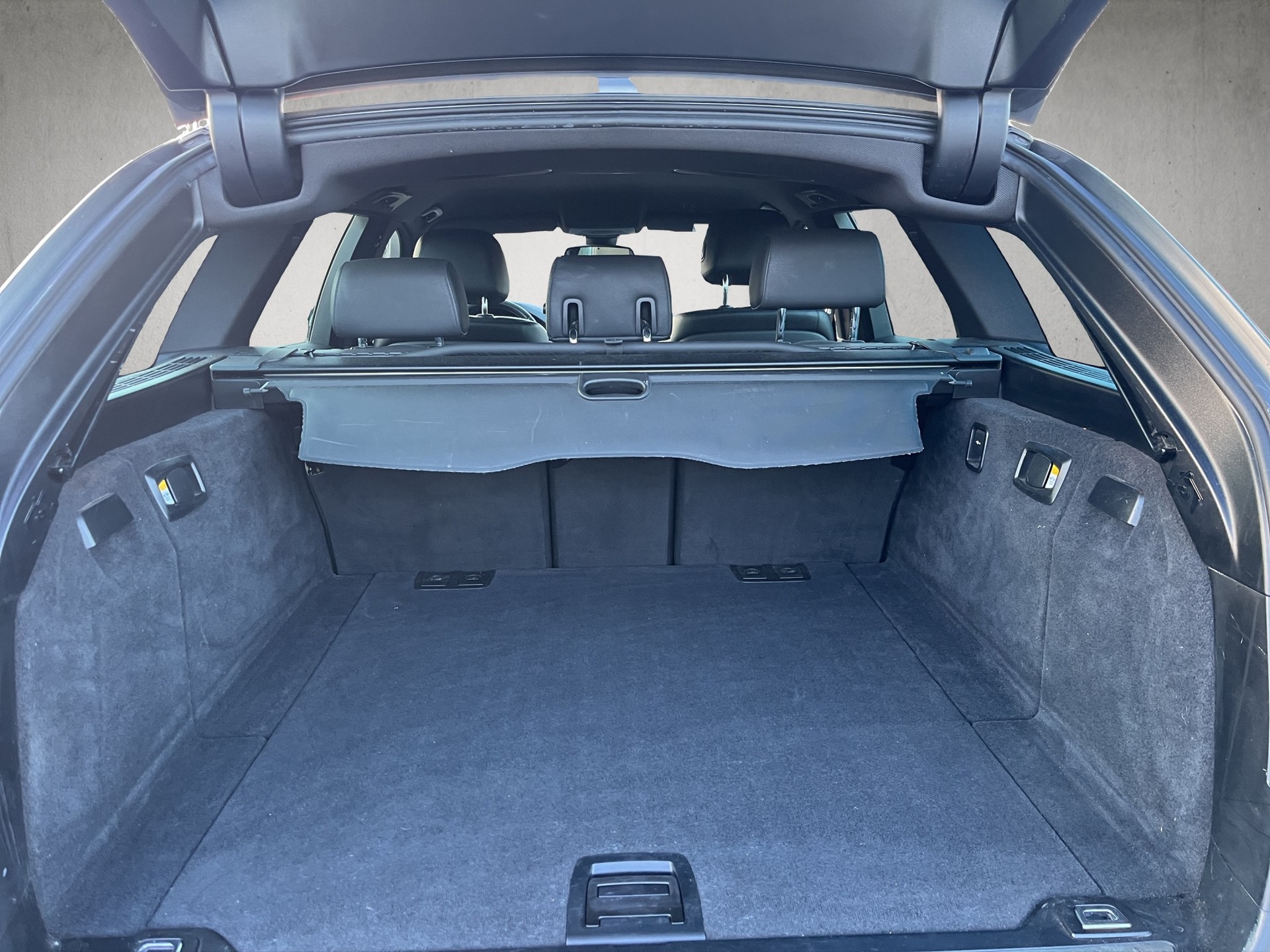 BMW 530d Touring xDrive Steptronic, M-Sportpacket.-image-11