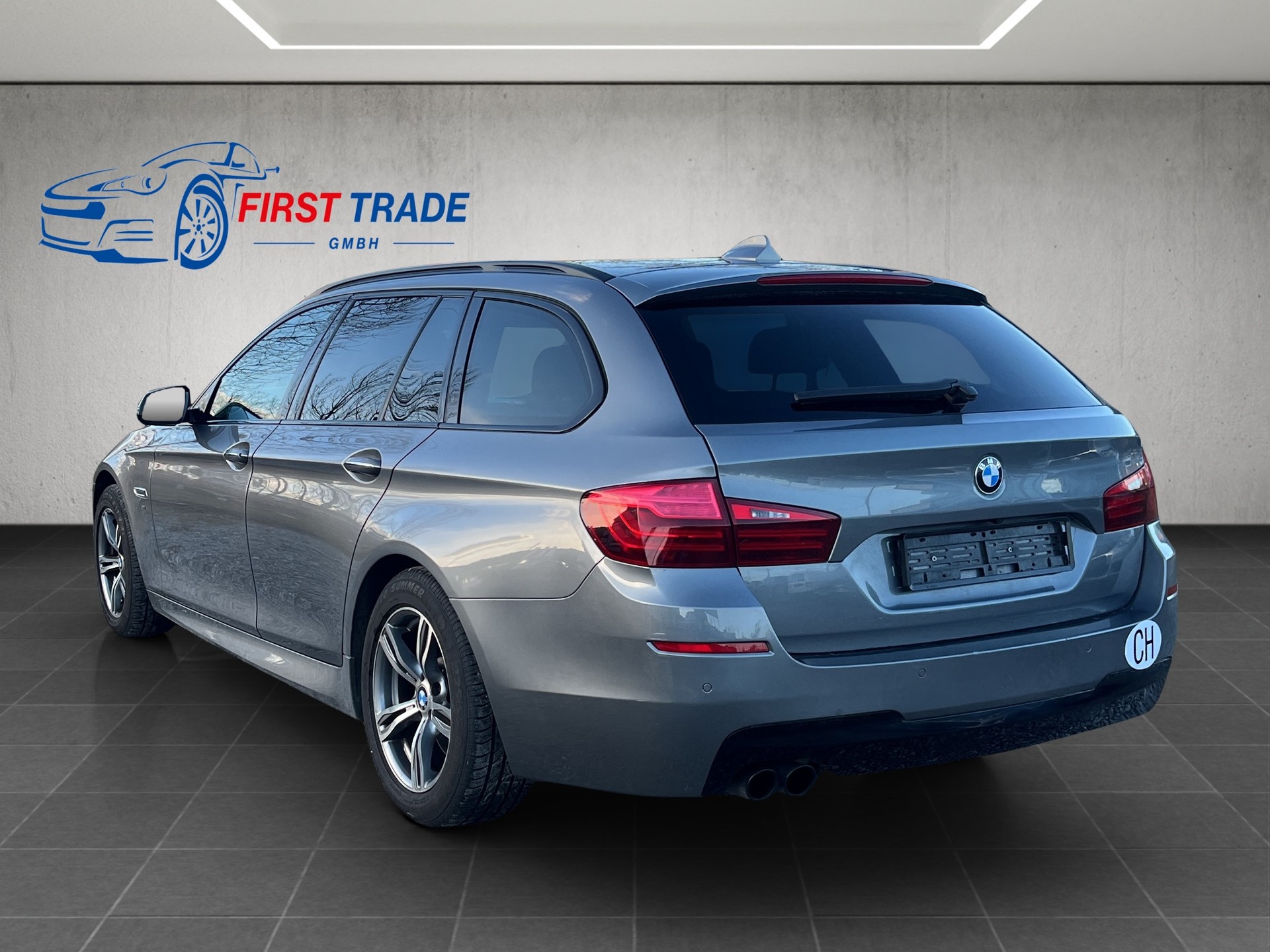 BMW 530d Touring xDrive Steptronic, M-Sportpacket.-image-5