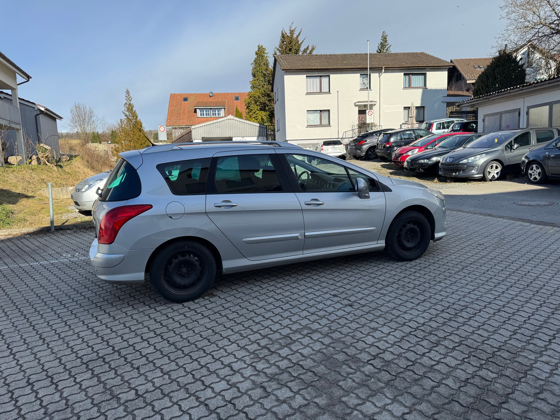 PEUGEOT 308 SW 1.6 16V Turbo Sport Pack Automatic-image-3