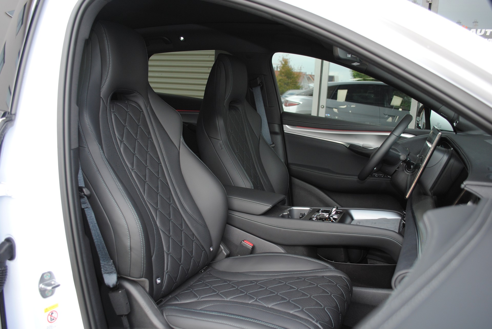BYD Sealion 7 91,3 kWh Excellence AWD-image-14
