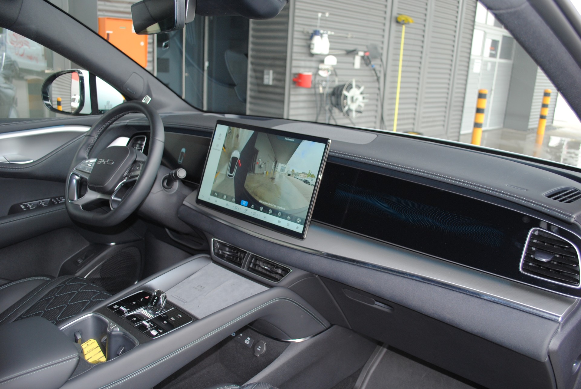 BYD Sealion 7 91,3 kWh Excellence AWD-image-13