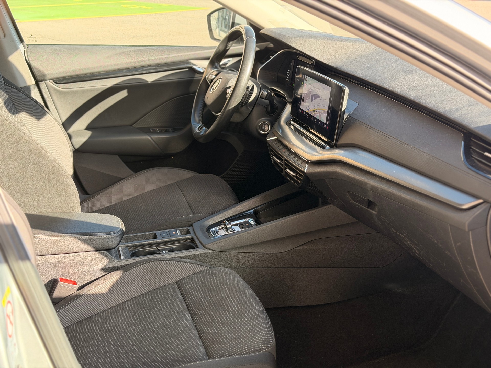 SKODA Octavia Combi 2.0 TDI DSG Ambition 4x4-image-28