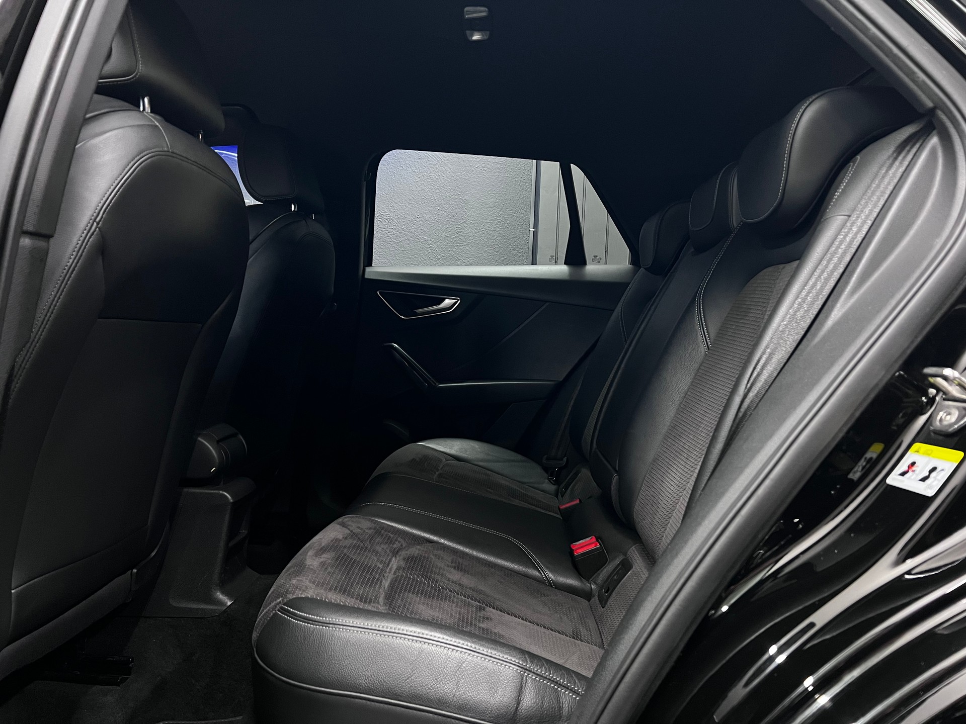 AUDI Q2 1.4 TFSI sport S-tronic-image-12