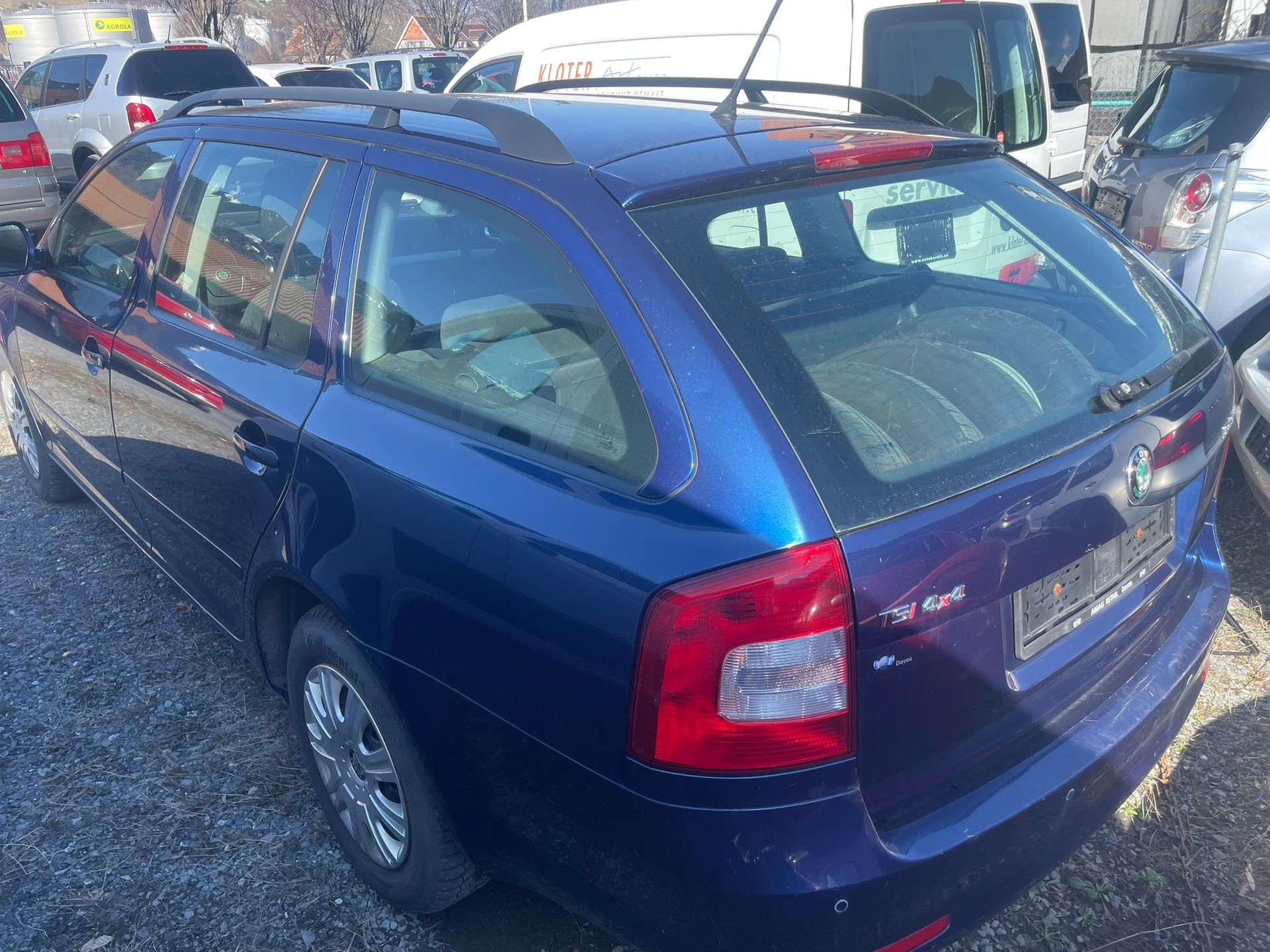 SKODA Octavia Combi 1.8 TSI Ambition 4x4-image-3