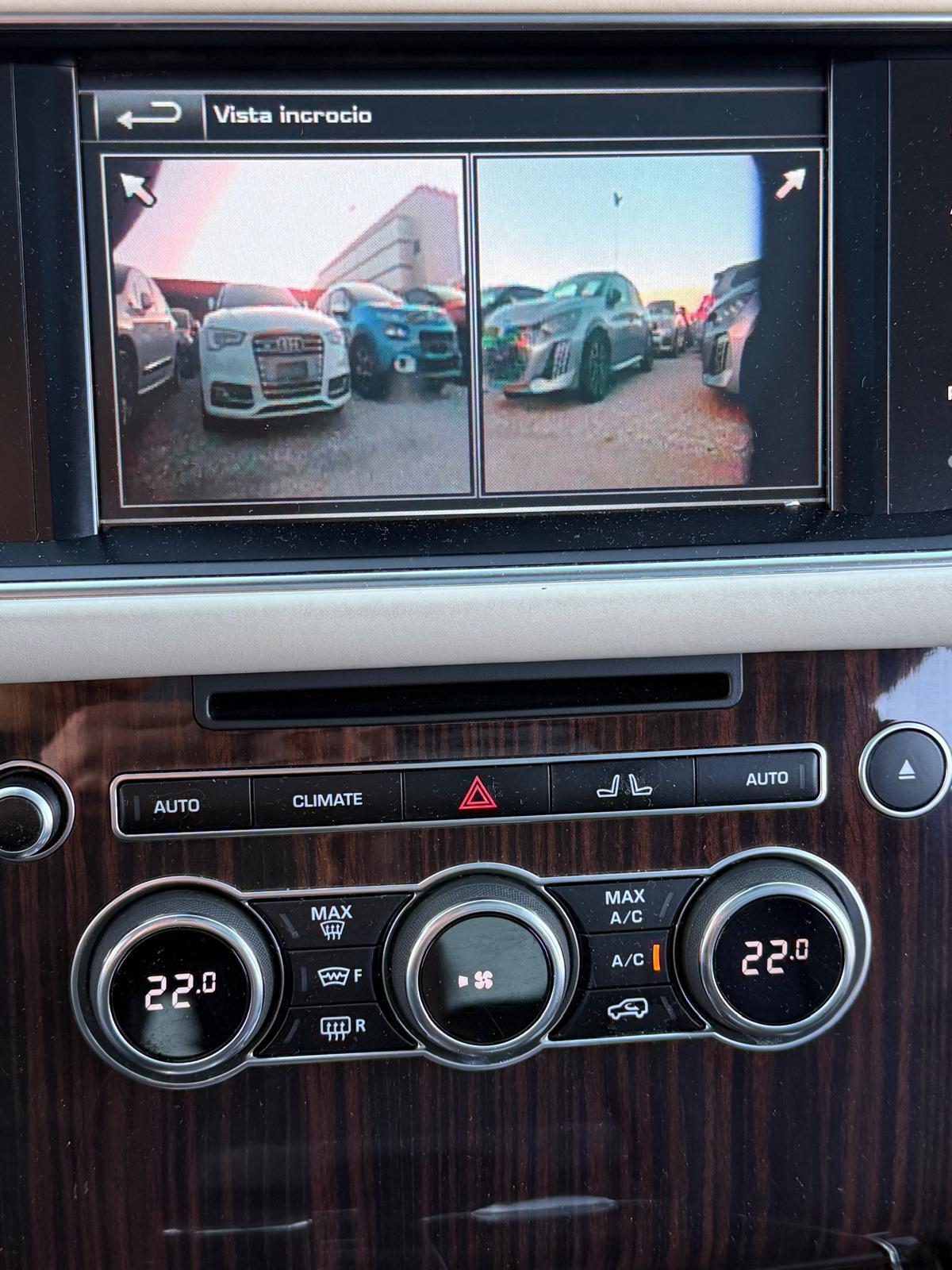 LAND ROVER Range Rover 3.0 TDV6 Vogue-image-15
