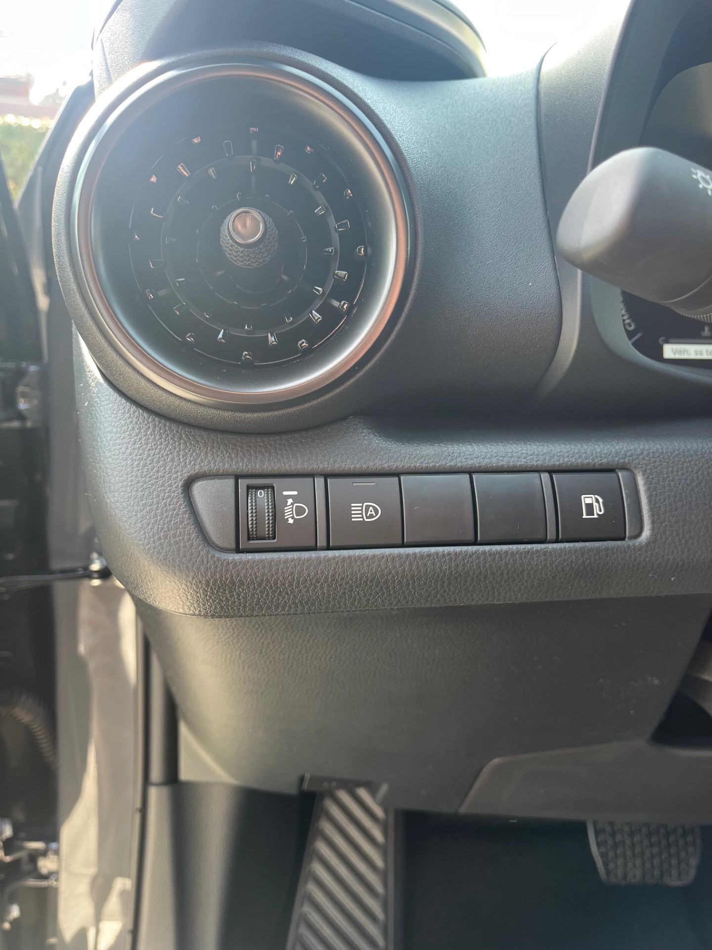 TOYOTA C-HR 1.8 HSD CVT Swiss Edition Storm Grey met.-image-15