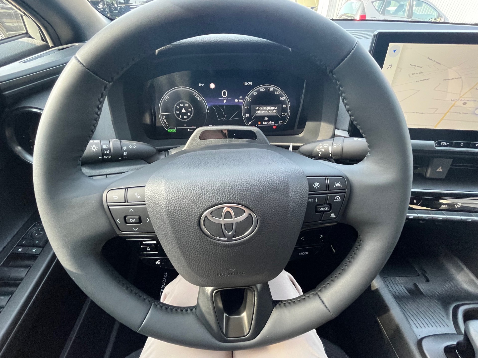 TOYOTA C-HR 1.8 HSD CVT Swiss Edition Storm Grey met.-image-11