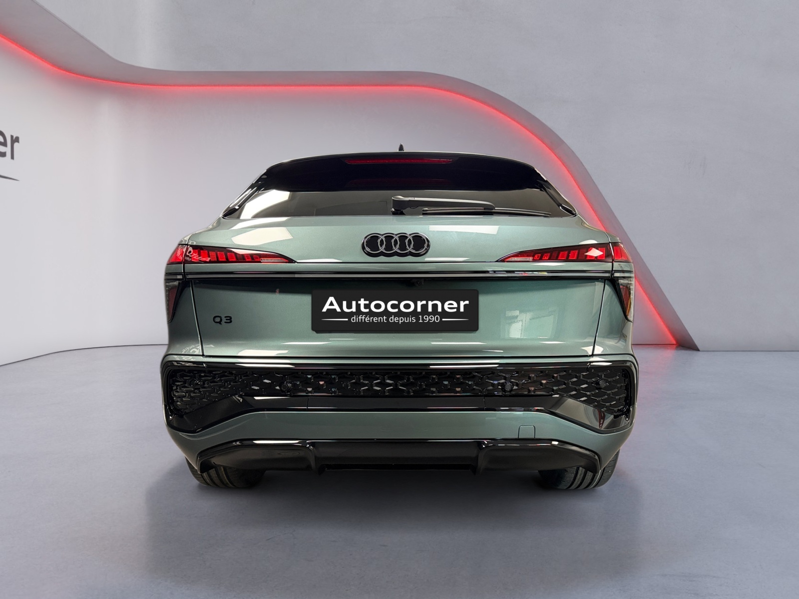AUDI Q3 Sportback 110 kW TFSI S tronic-image-3