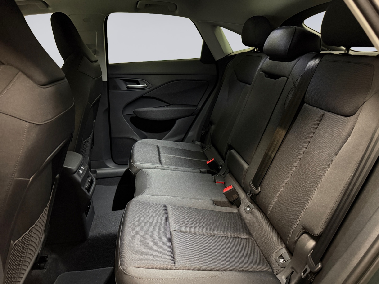 AUDI Q3 Sportback 110 kW TFSI S tronic-image-10